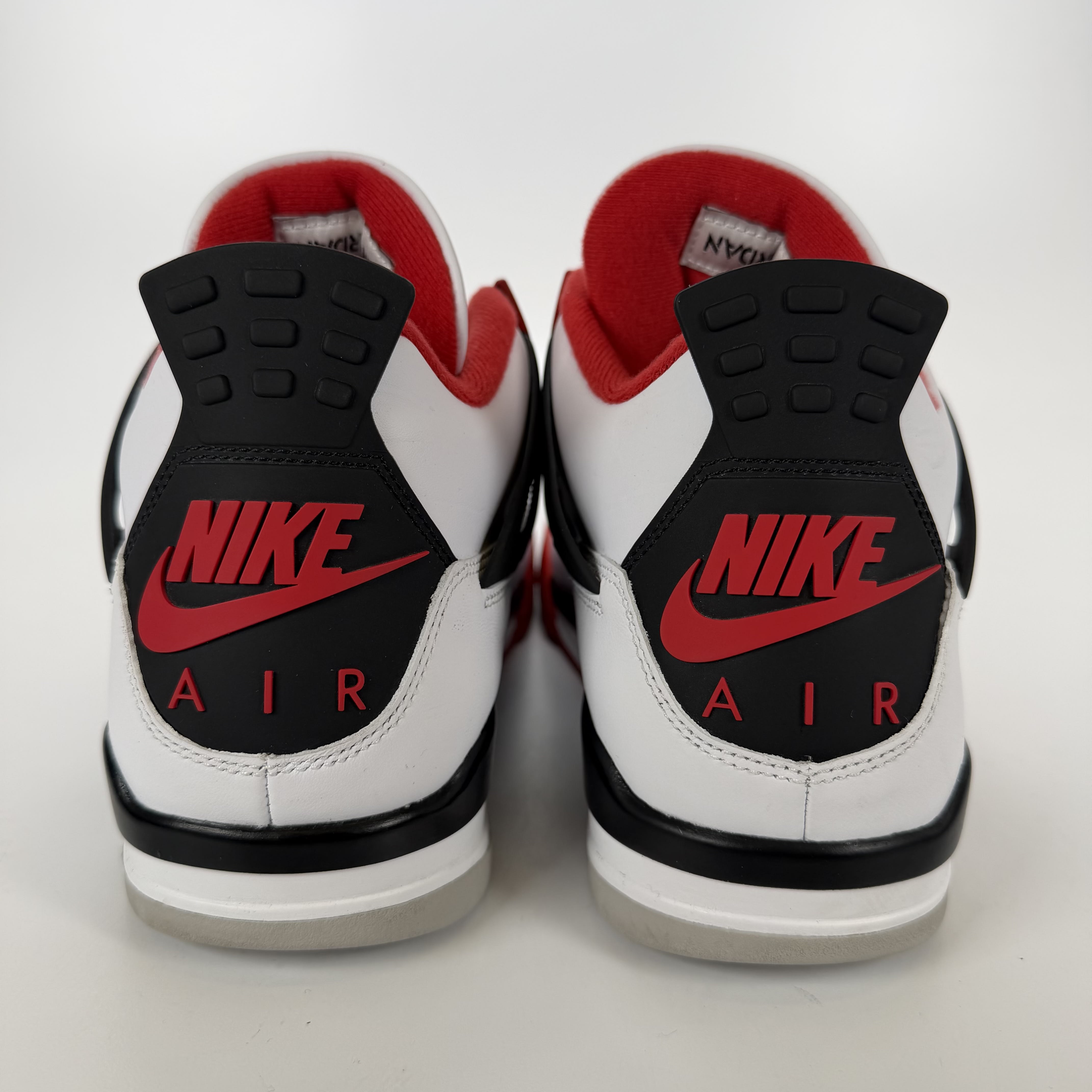 SP5588 Jordan 4 Retro Fire Red (2020)