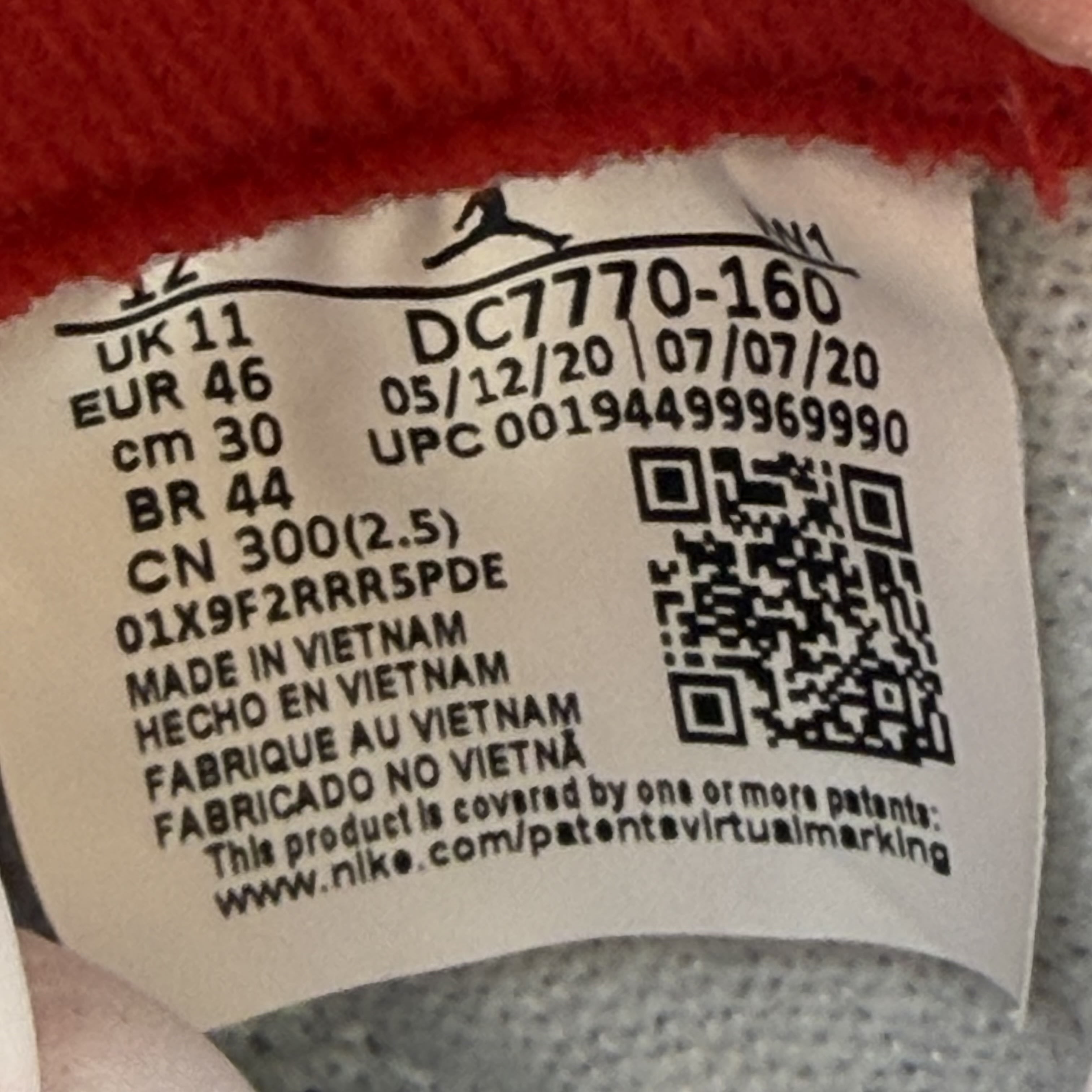 SP5588 Jordan 4 Retro Fire Red (2020)
