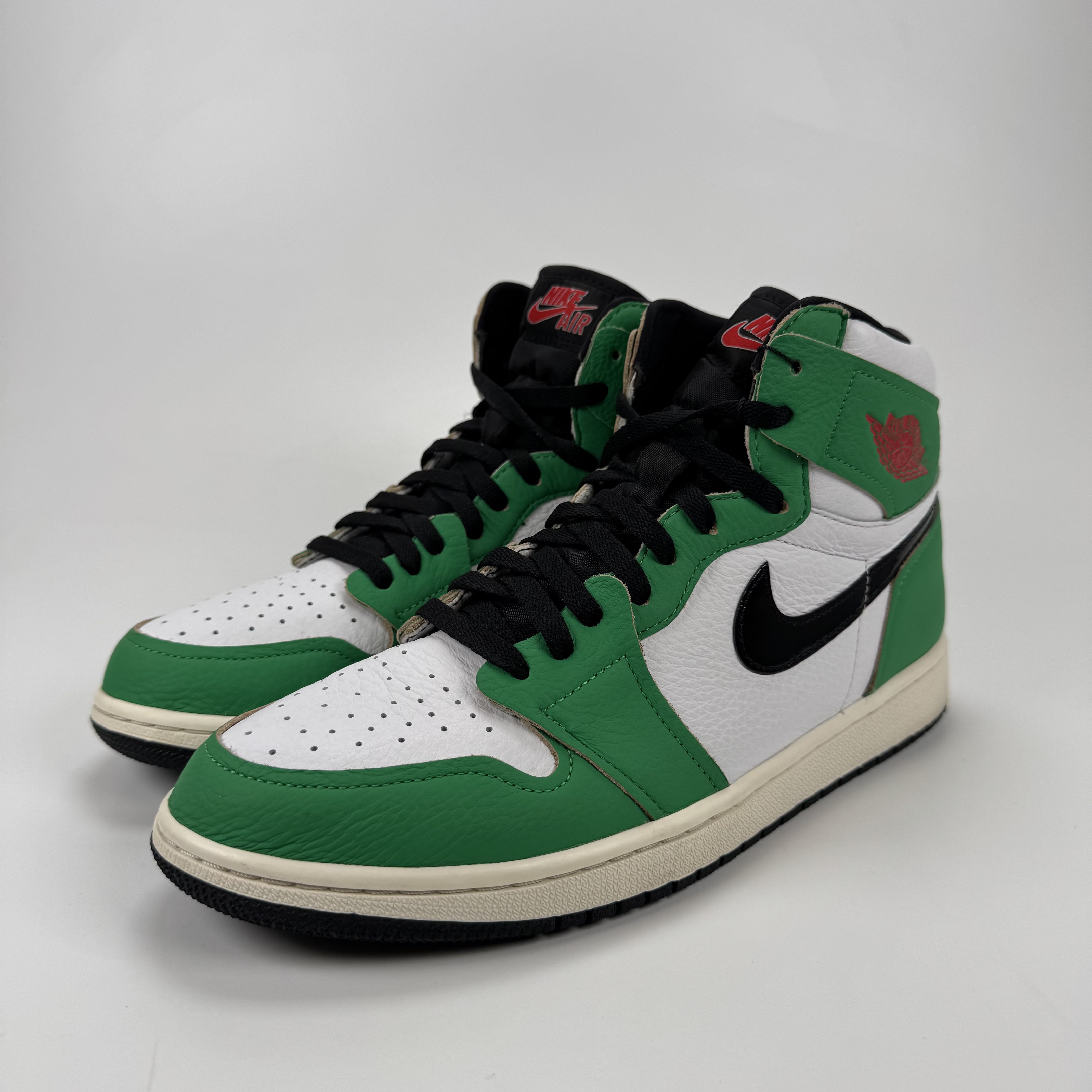 SP2870 Jordan 1 Retro High Lucky Green (Women's)