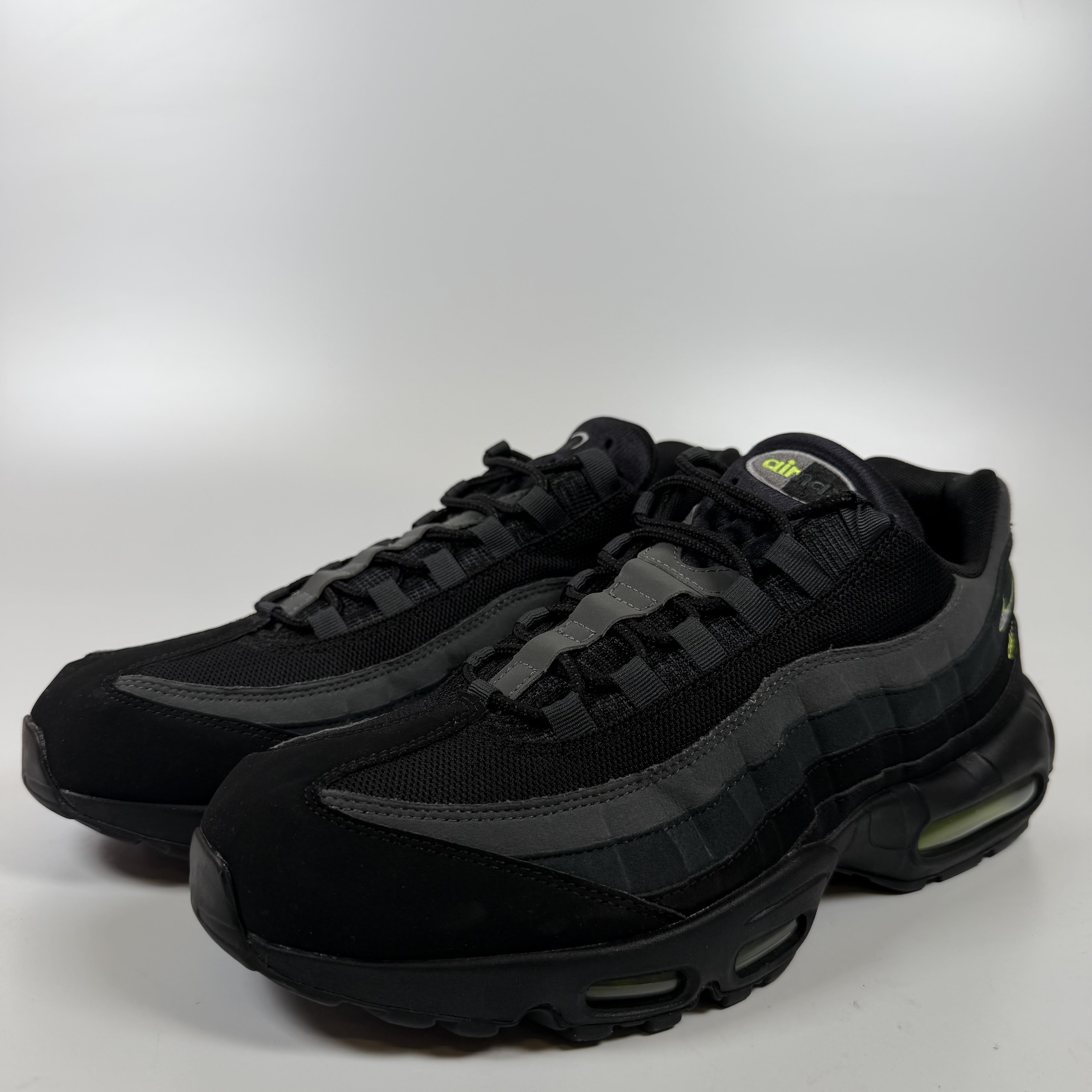 SP7992 Nike Air Max 95 Retro Logo Black Grey Volt