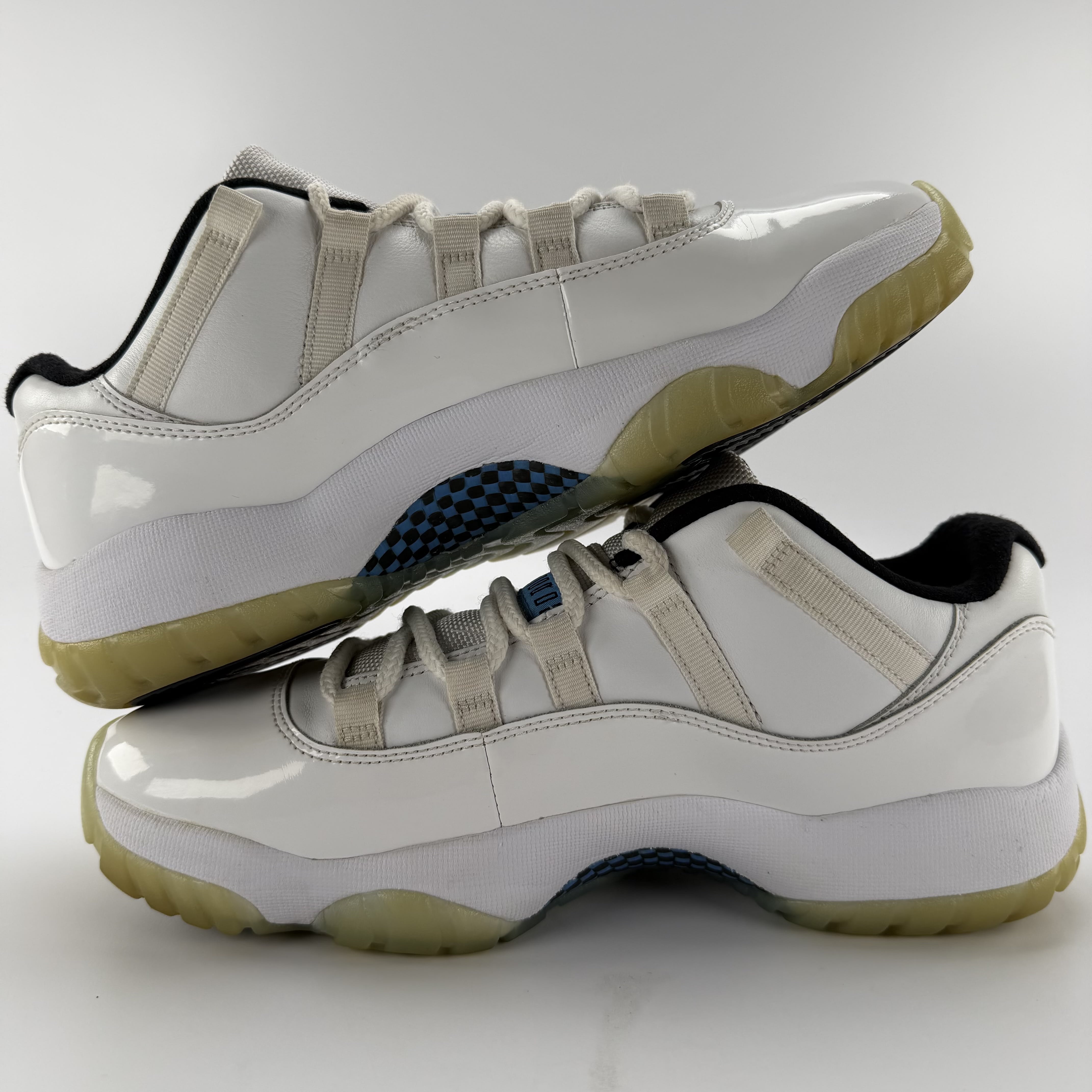520040 Jordan 11 Retro Low Legend Blue