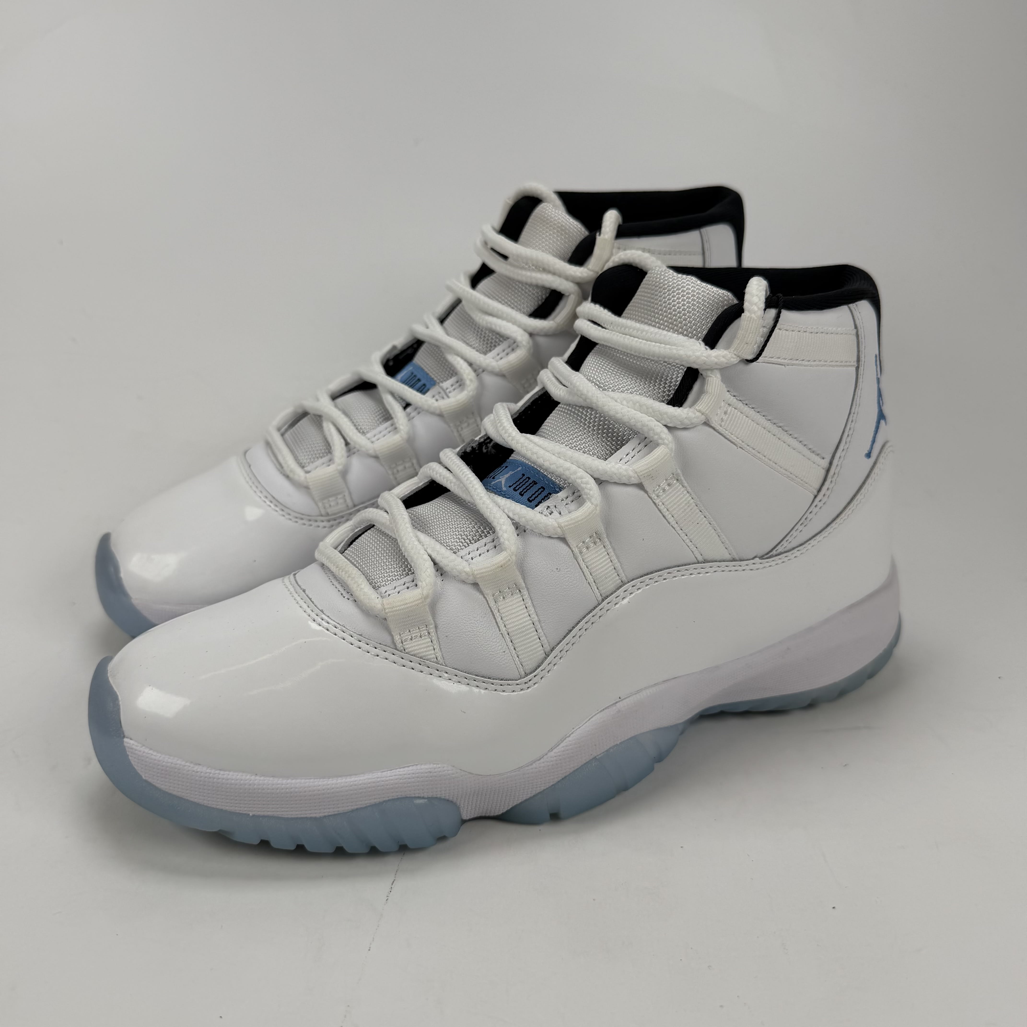 SP5148 Jordan 11 Retro Legend Blue (2024)