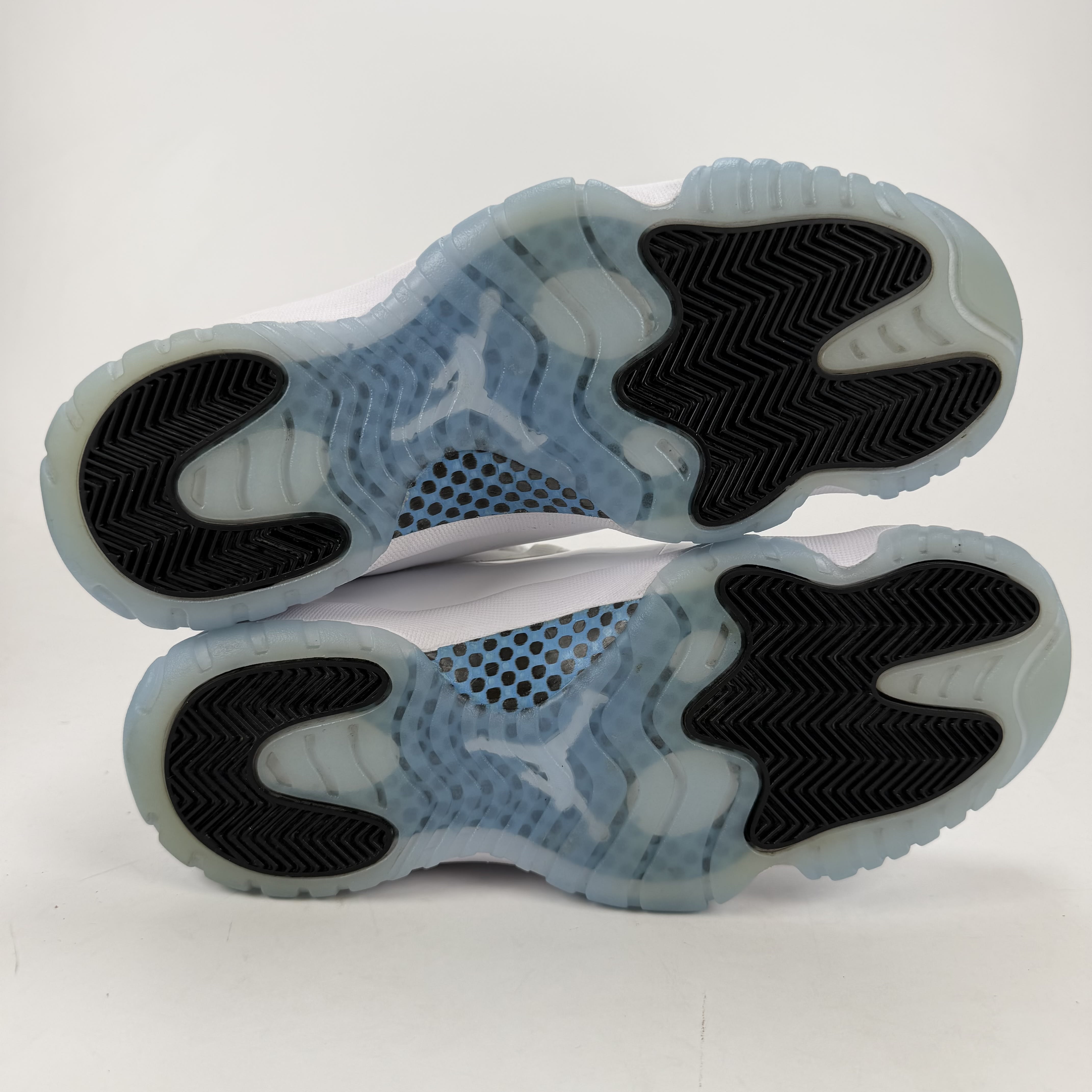 SP5148 Jordan 11 Retro Legend Blue (2024)