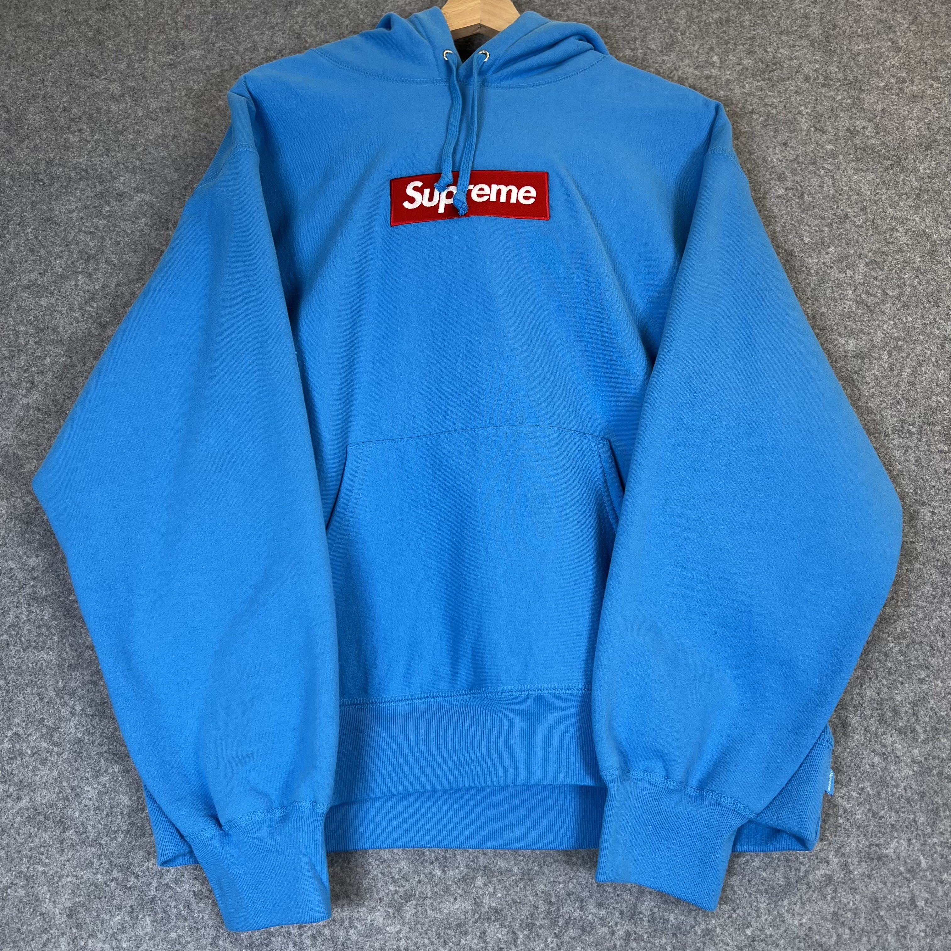 SP1998 Supreme Box Logo Hooded Sweatshirt (FW25) Cyan