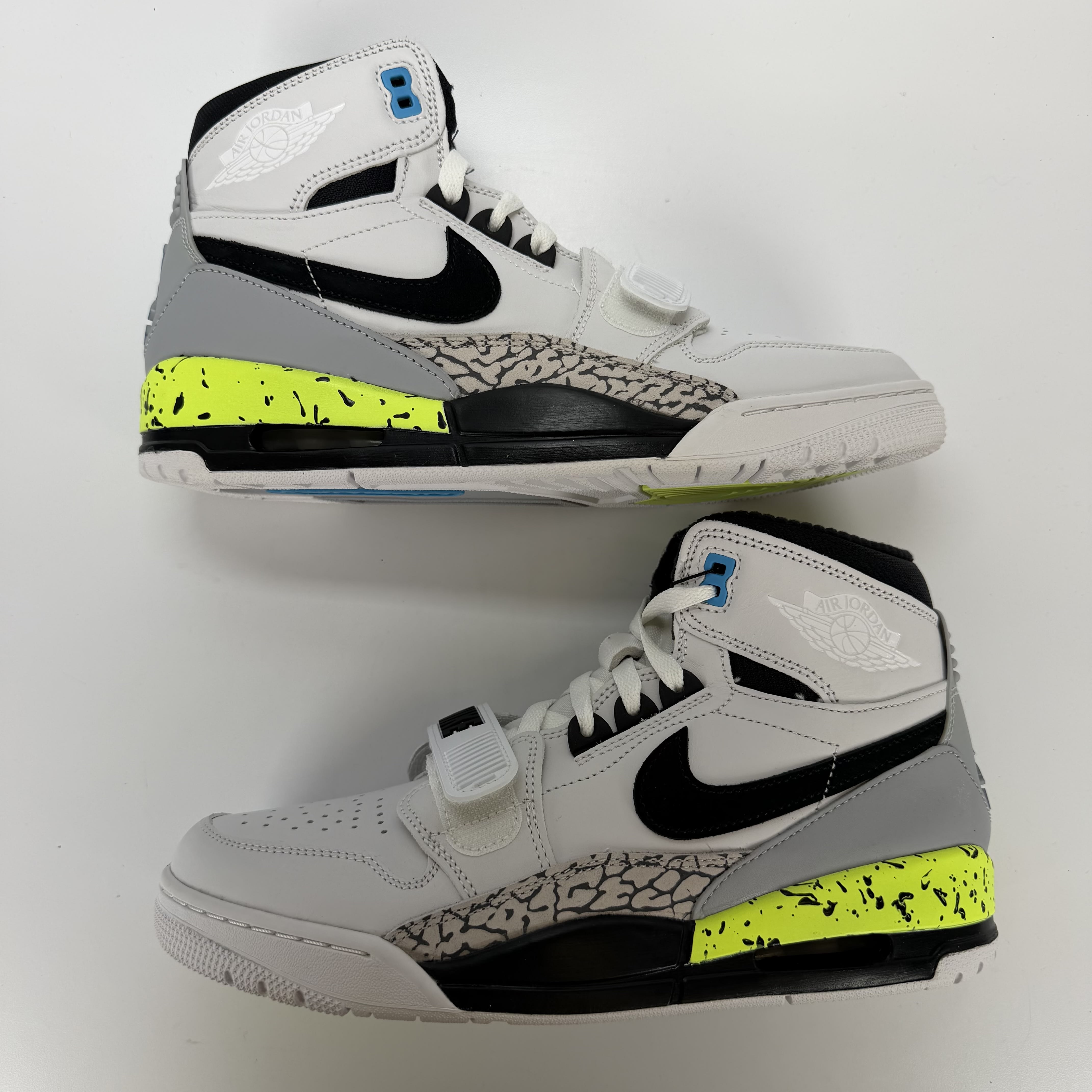 SP5754 Jordan Legacy 312 Command Force Volt