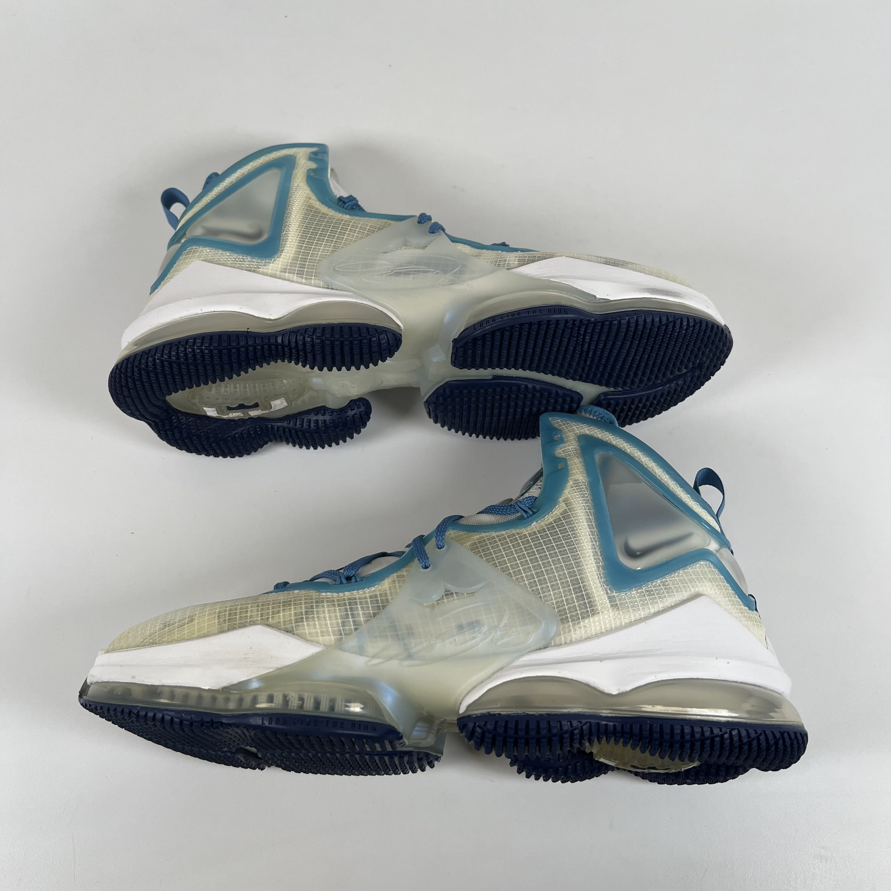 SP7616 Nike LeBron 19 Space Jam
