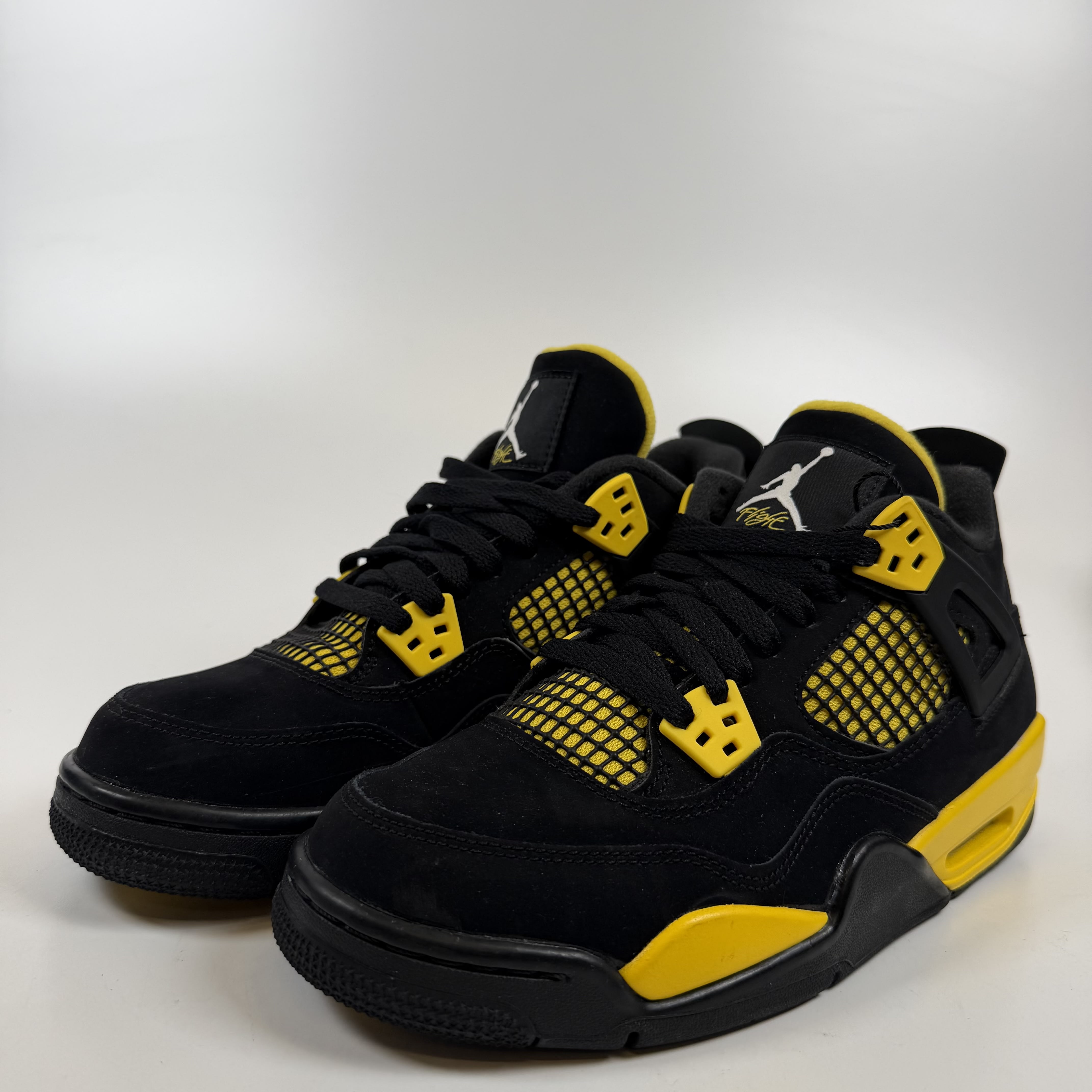 SP11031 Jordan 4 Retro Thunder (2023) (GS)