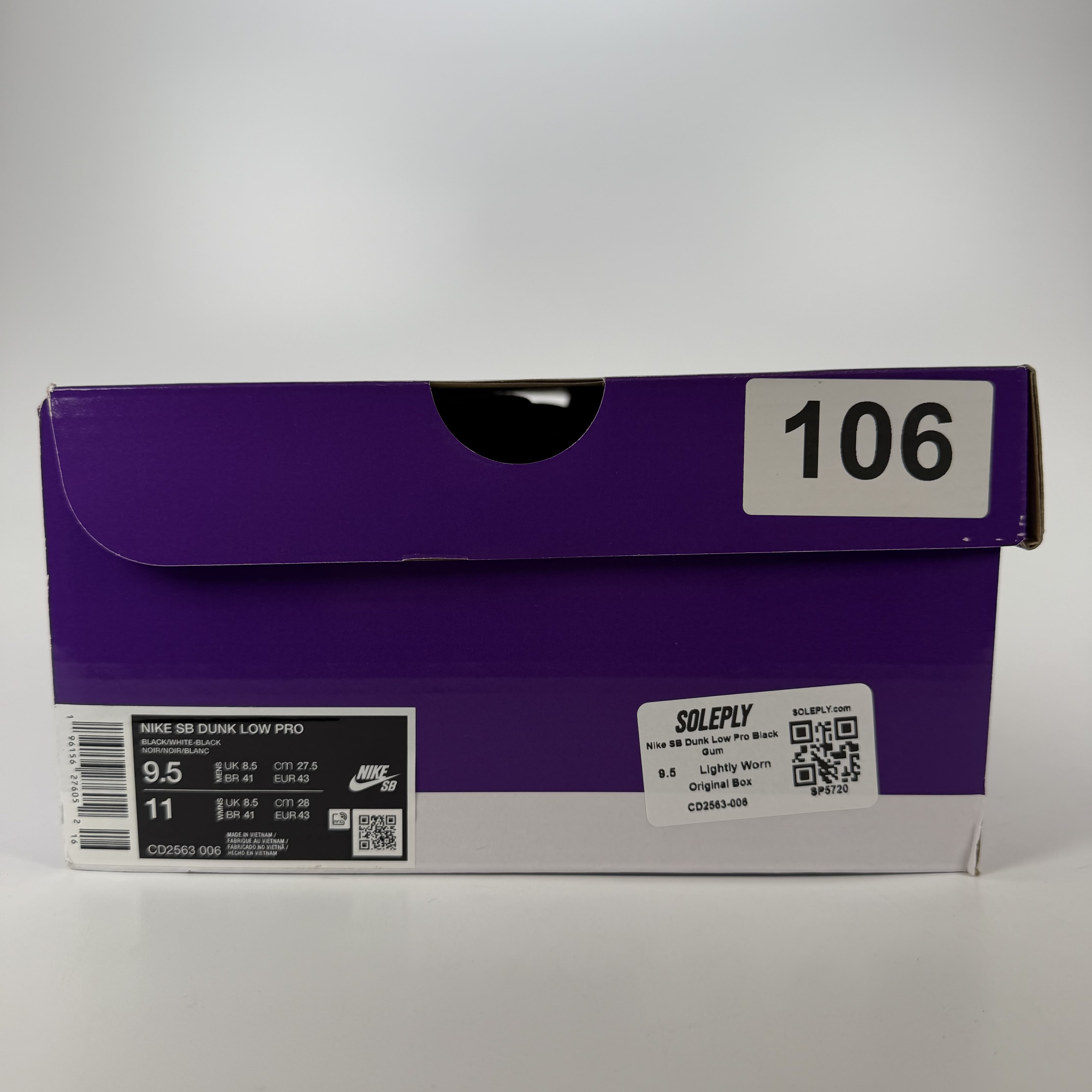 SP5720 Nike SB Dunk Low Pro Black Gum