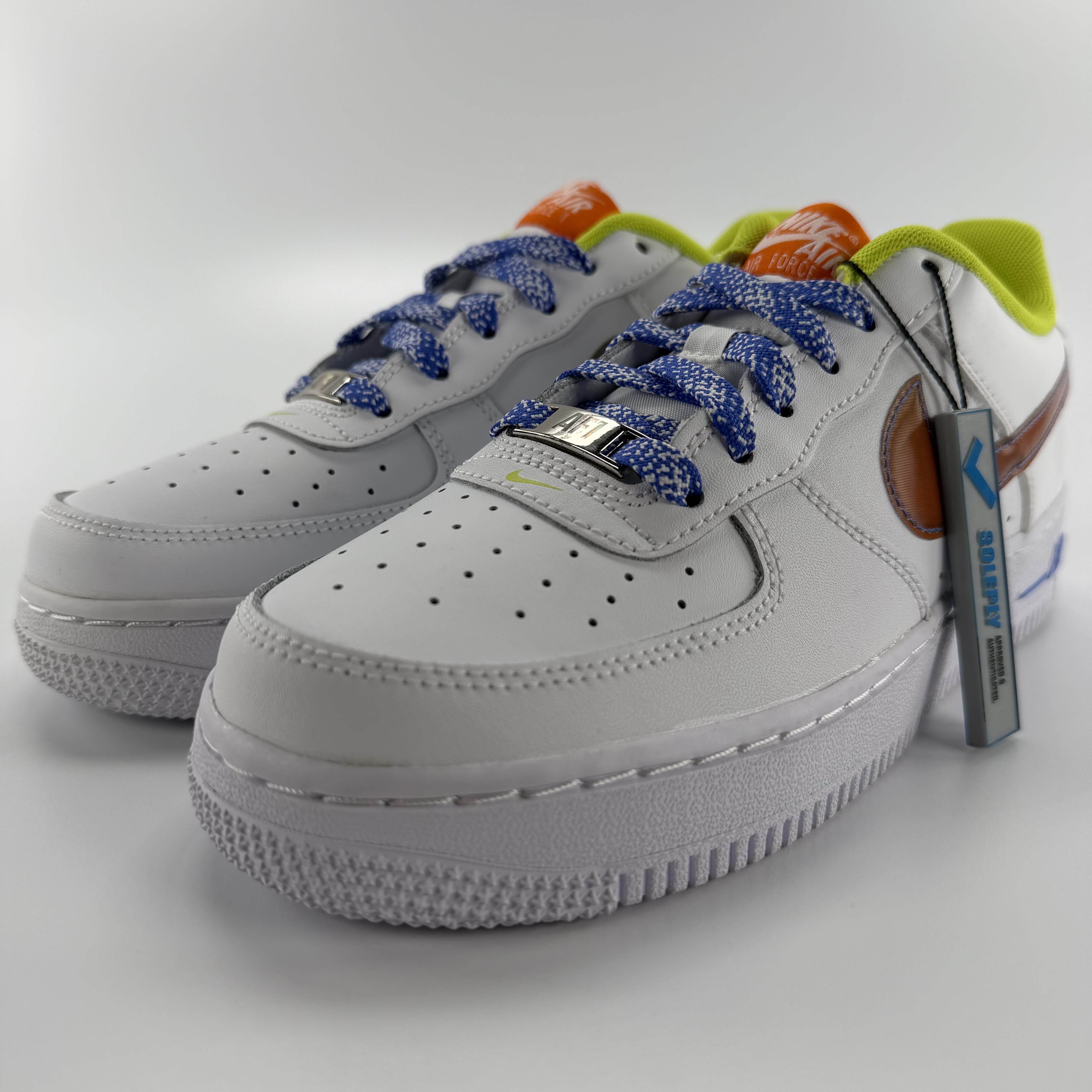 611117 Nike Air Force 1 Low LV8 White Magma Orange (GS)