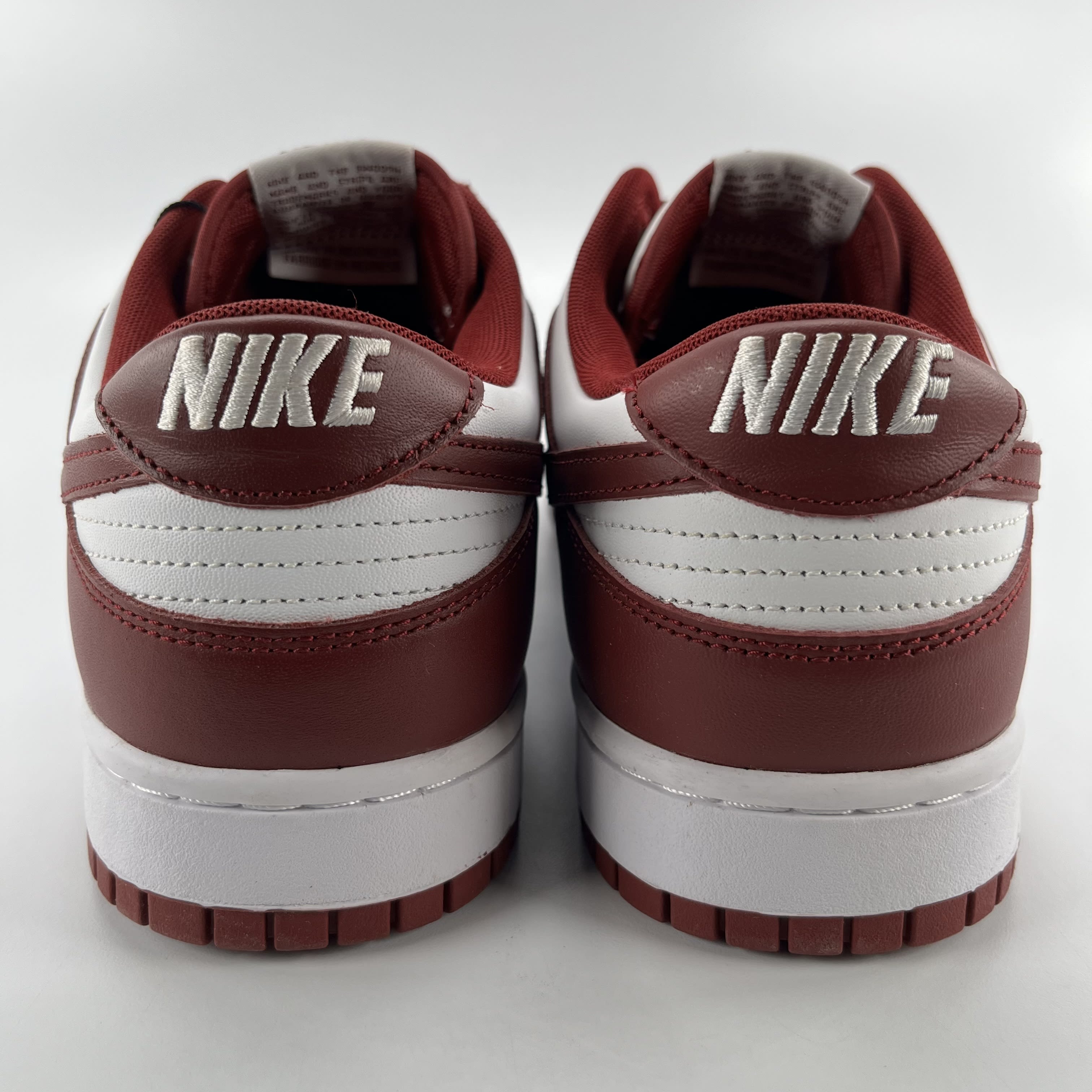 625368 Nike Dunk Low Team Red