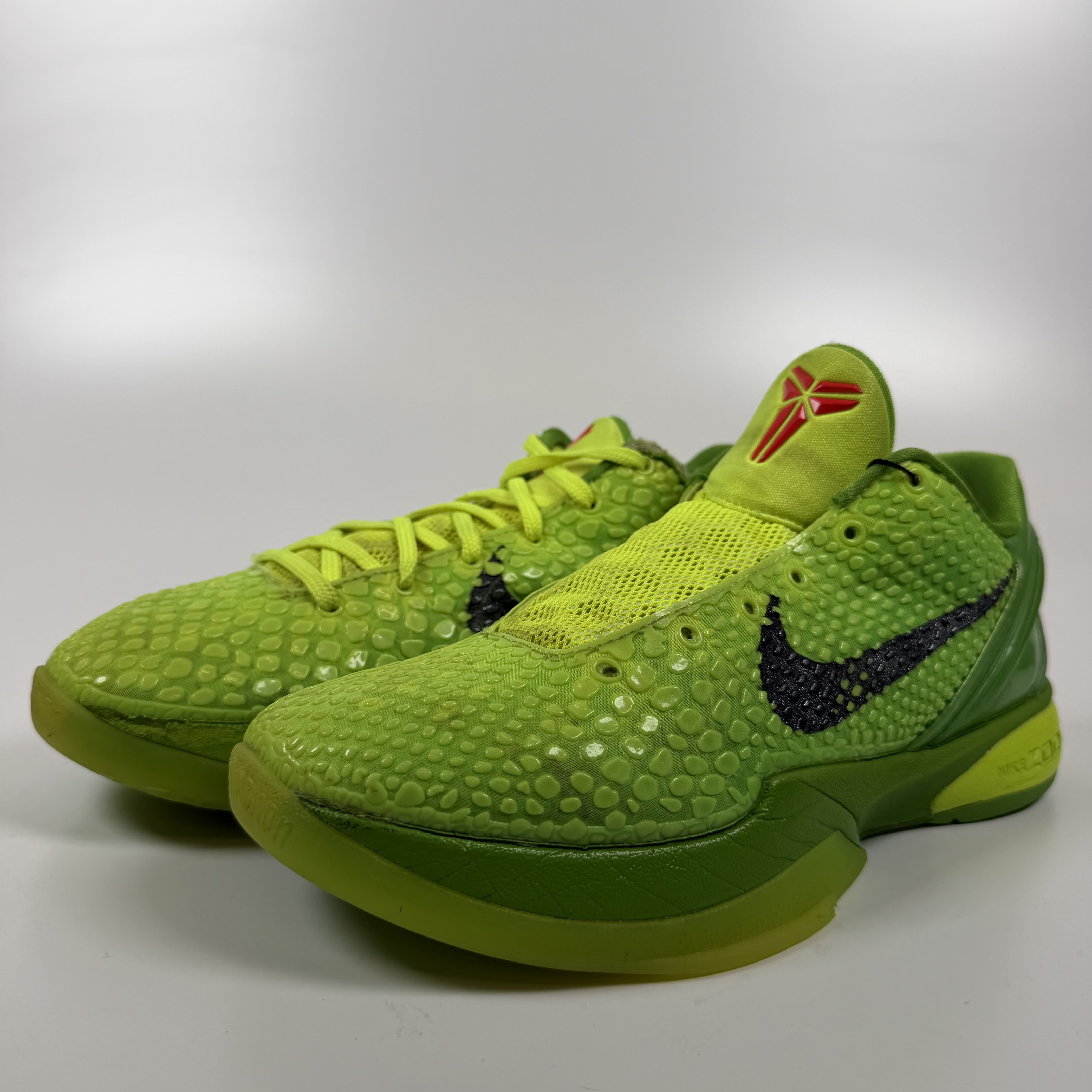 SP8131 Nike Kobe 6 Protro Grinch (2020)
