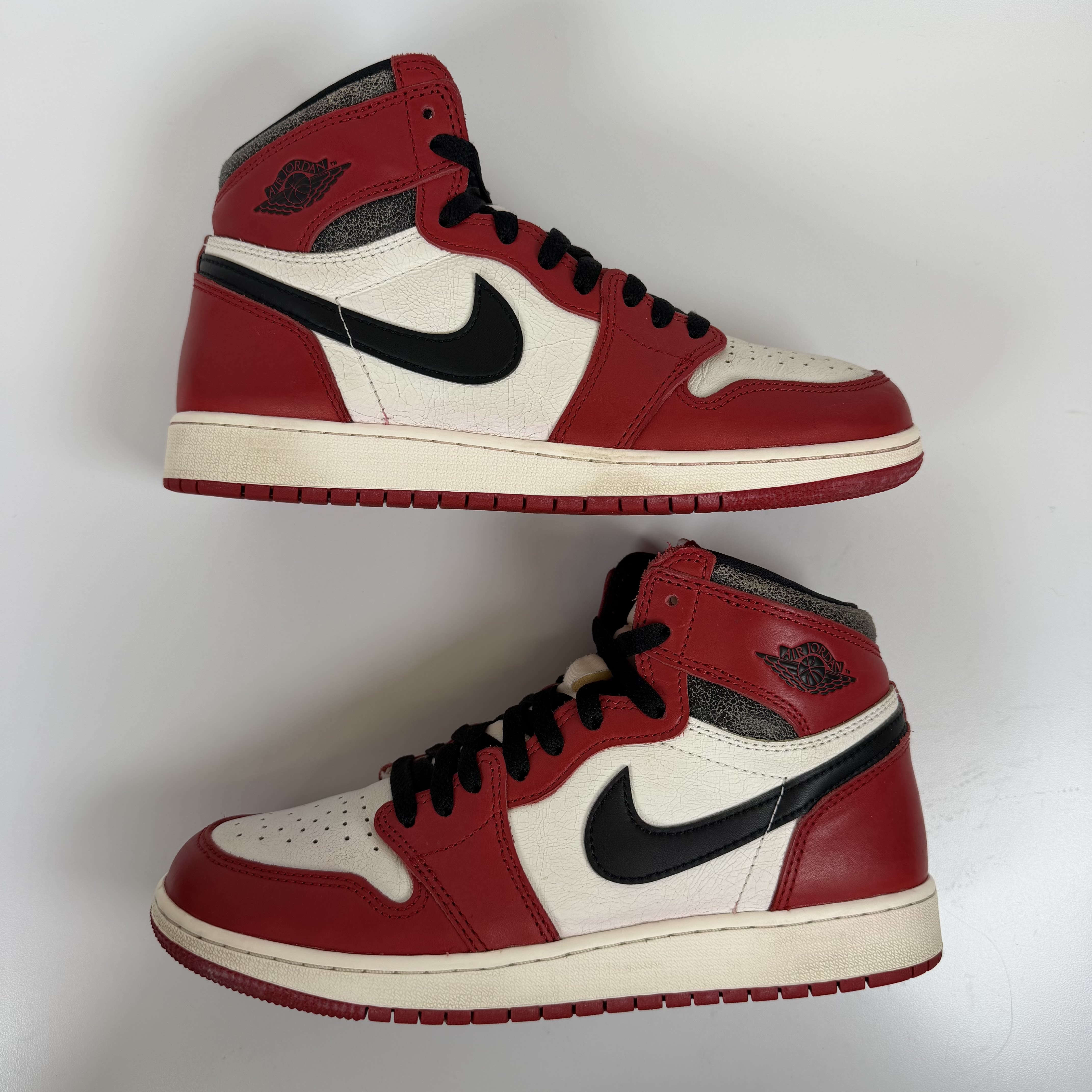 647801 Air Jordan 1 Retro High OG GS 'Chicago Lost & Found'