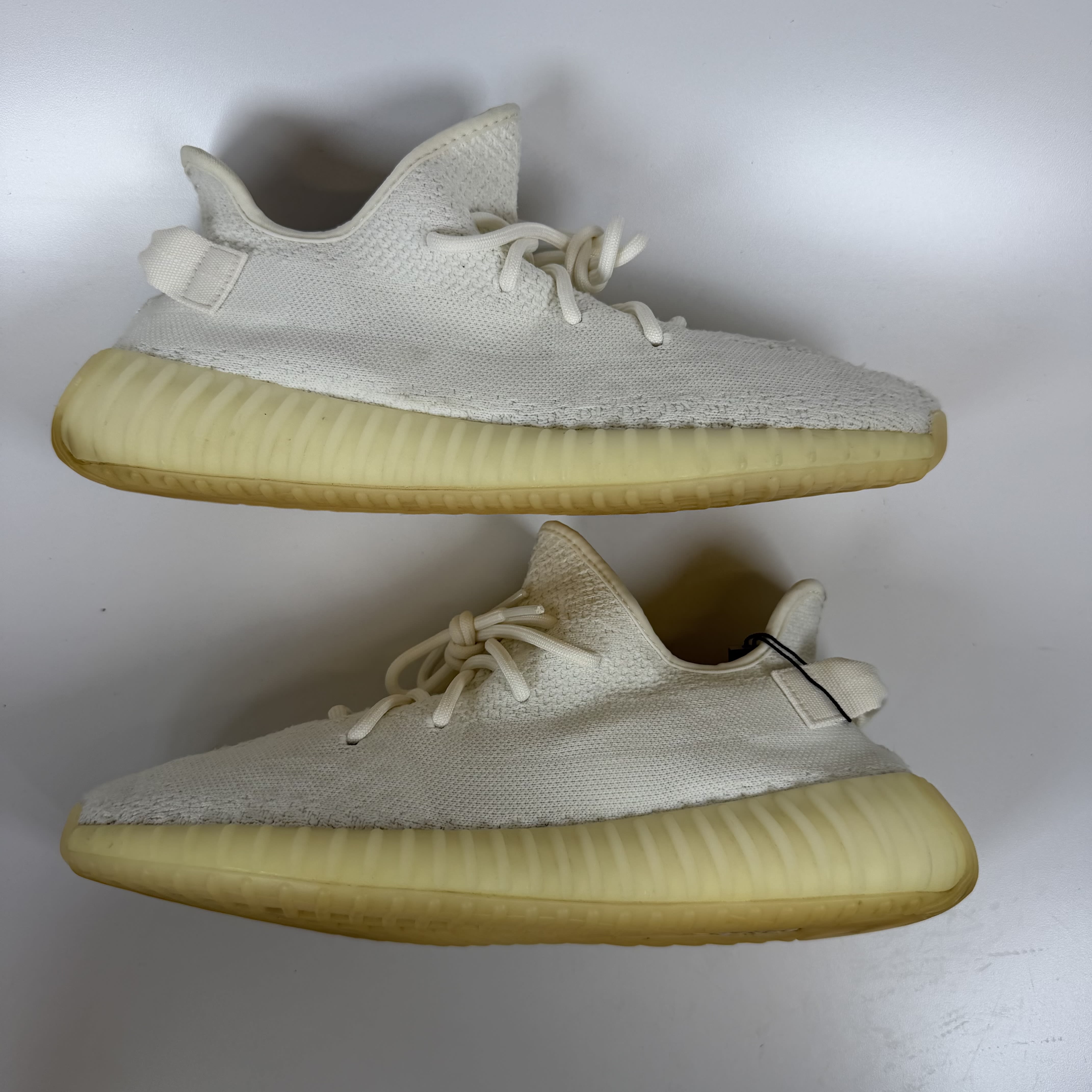 698792 Yeezy Boost 350 V2 'Cream White / Triple White'