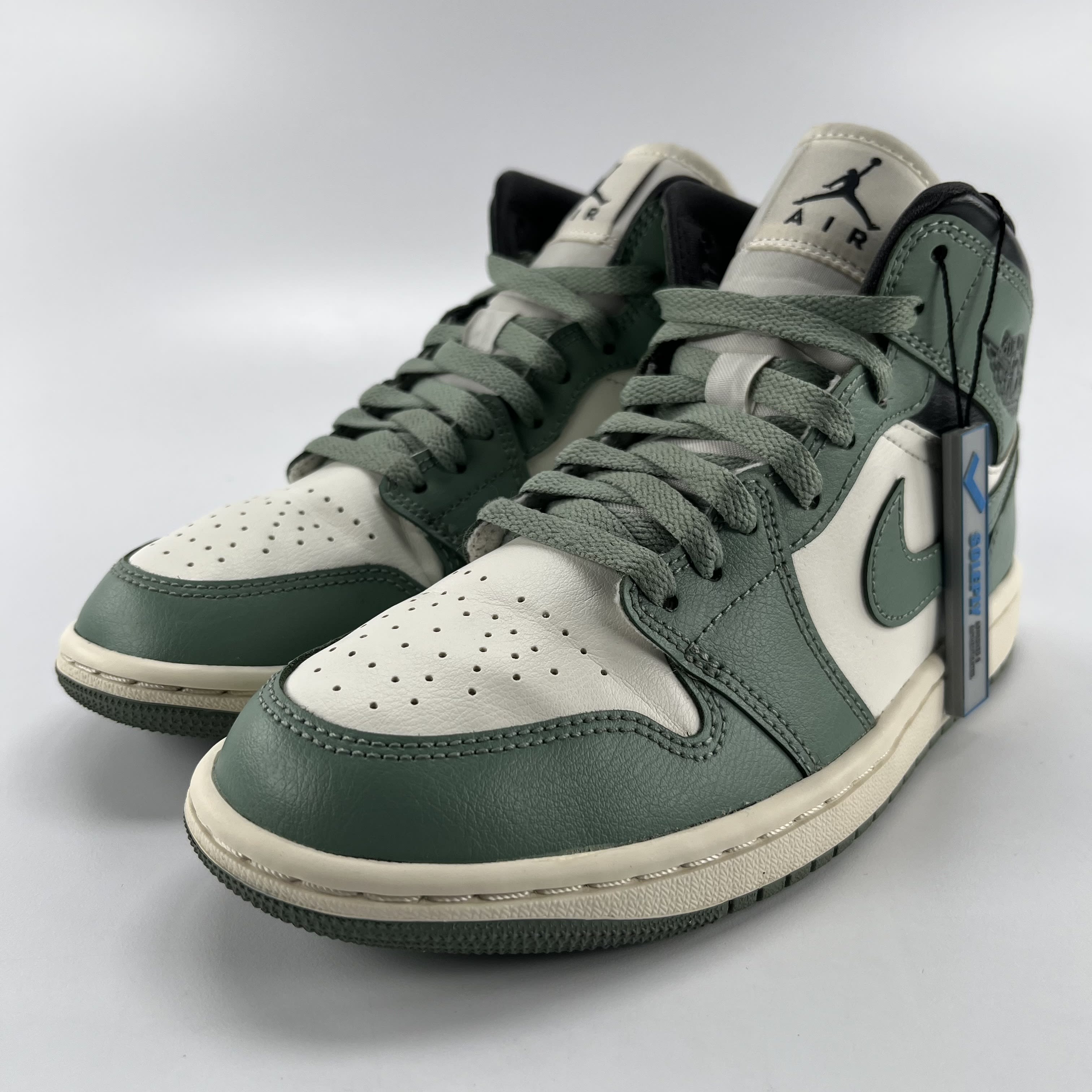 635928 Jordan 1 Mid Jade Smoke (Women's)