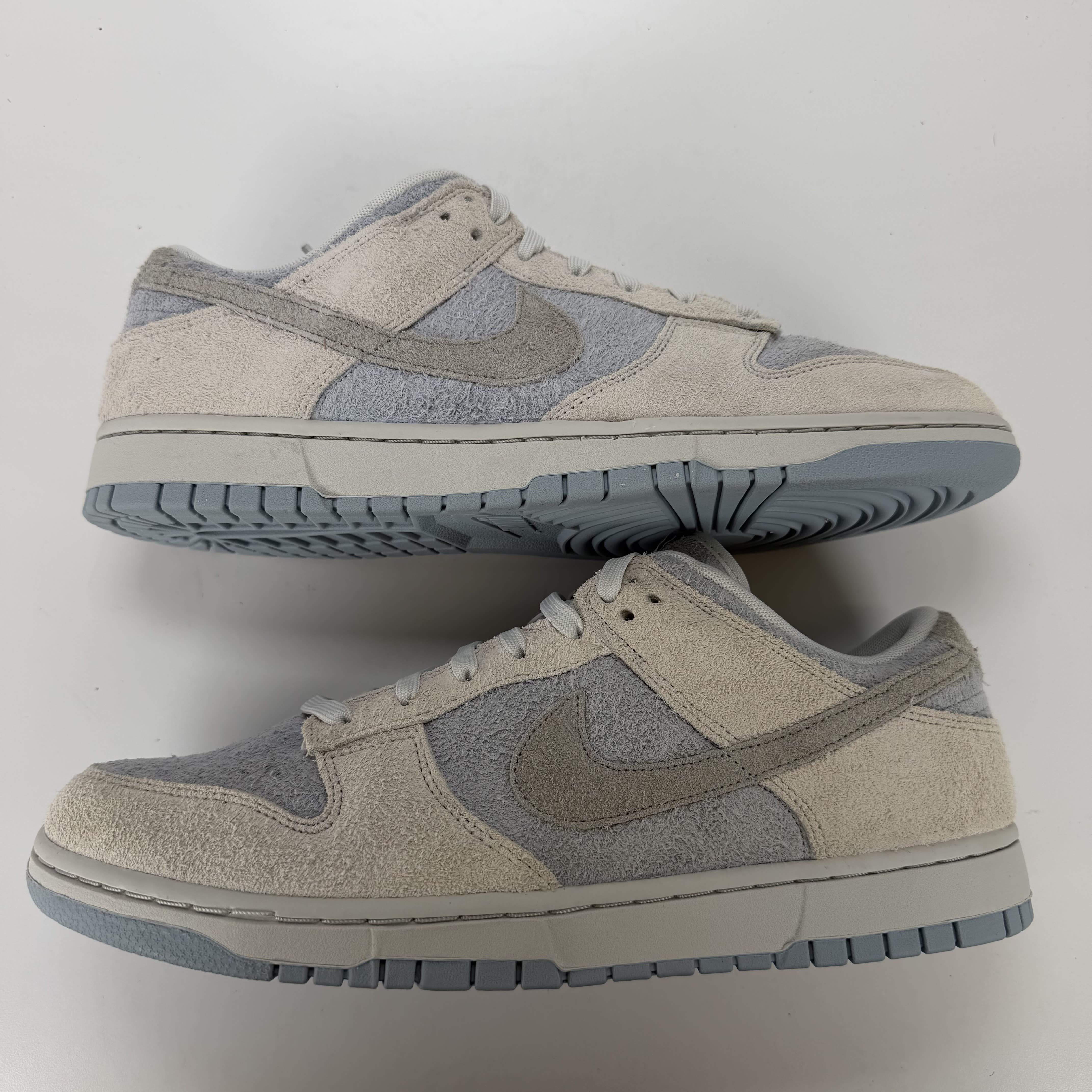 SP2089 Nike Dunk Low Light Armory Blue Photon Dust (Women's)