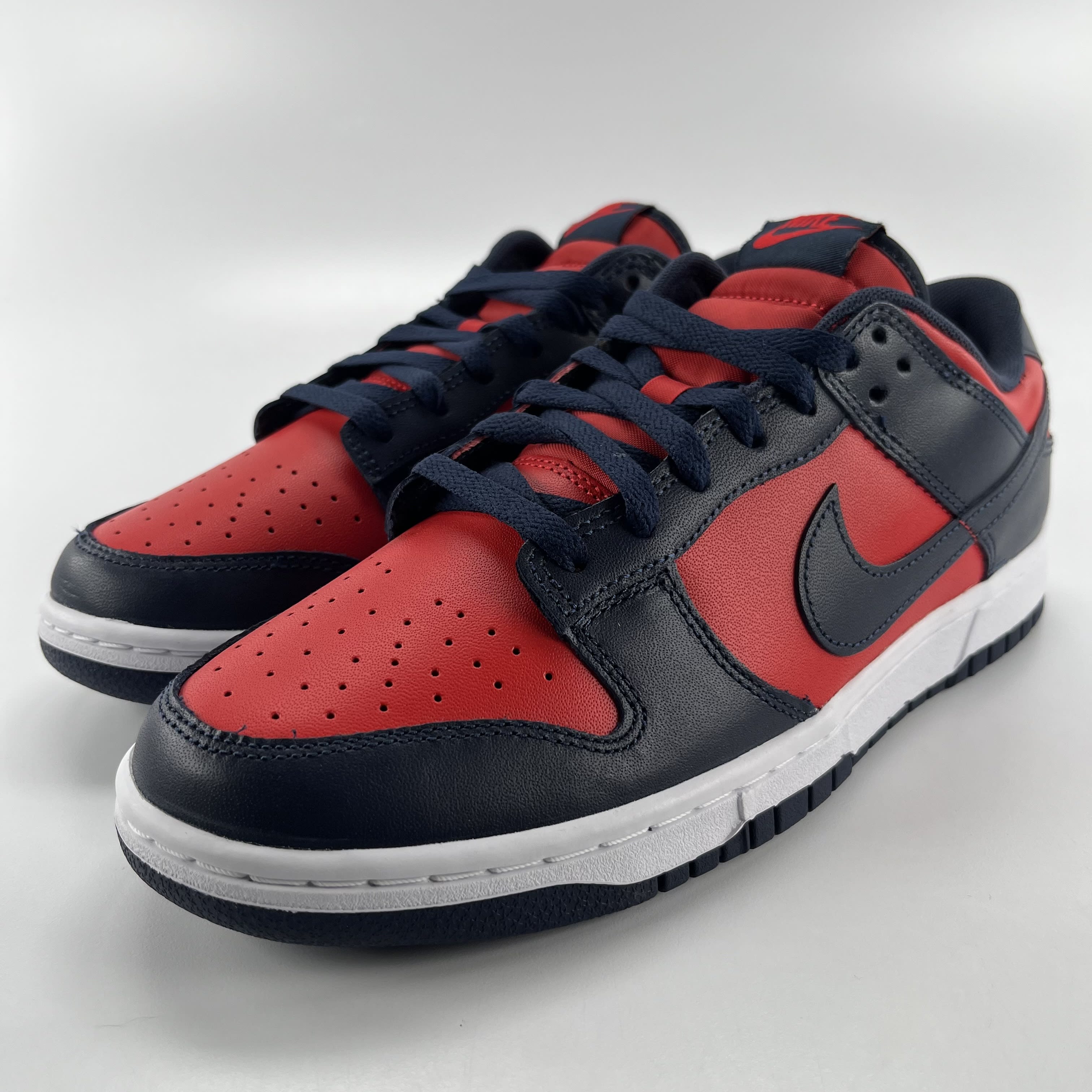 261806 Nike Dunk Low Retro SE CO.JP University Red Obsidian
