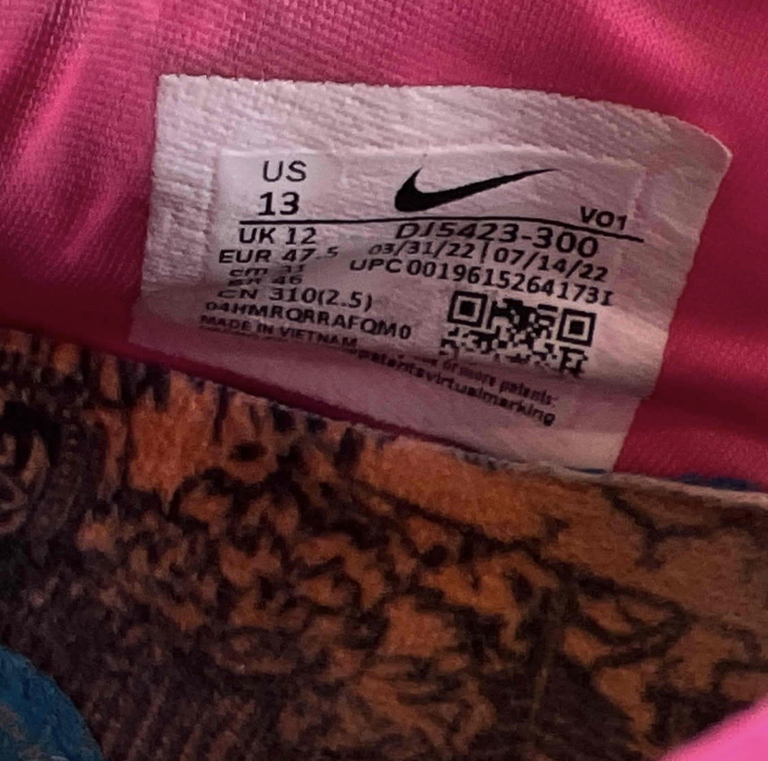 SP8980 Nike LeBron 20 Time Machine