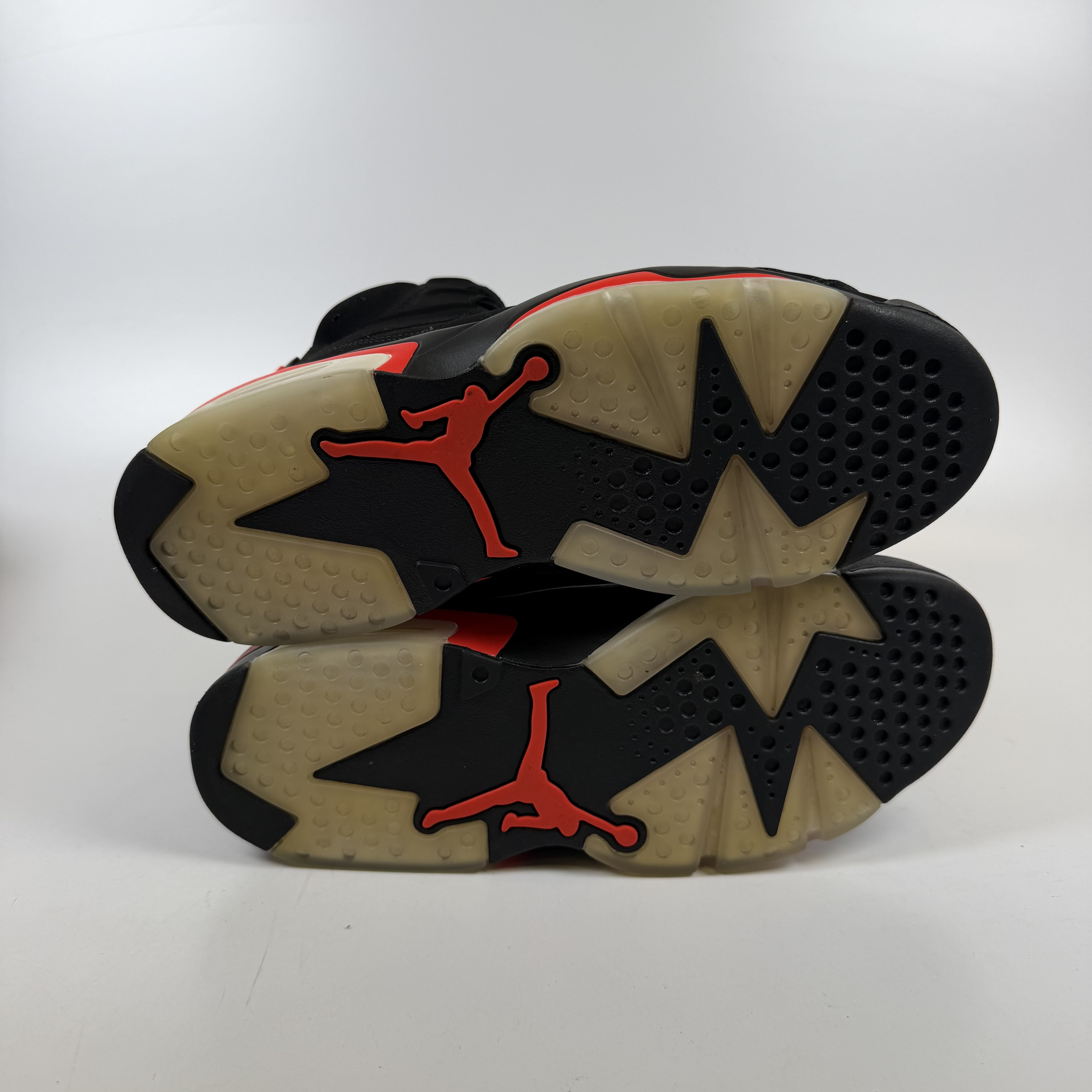 SP9977 Jordan 6 Retro Black Infrared (2019)