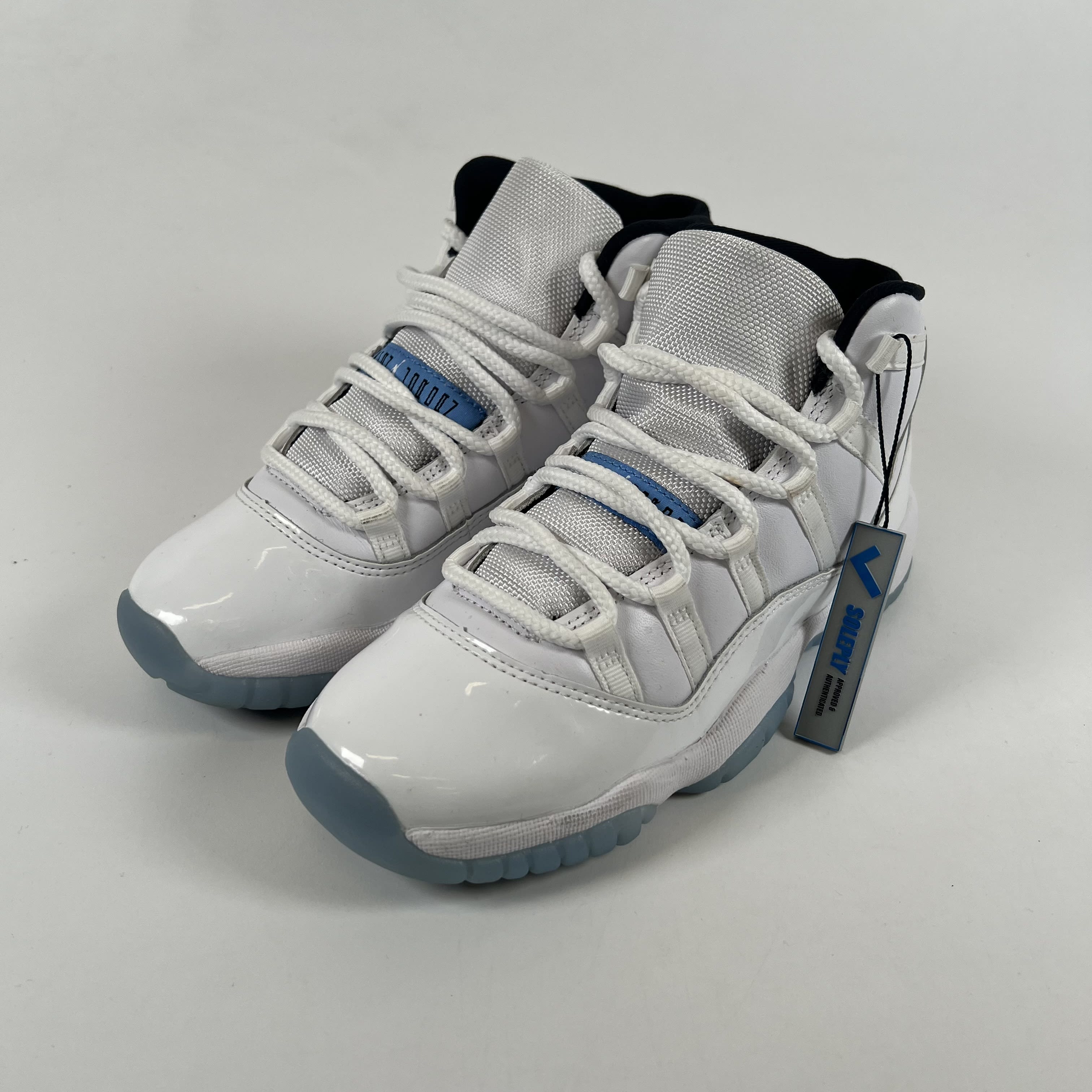 SP8088 Jordan 11 Retro Legend Blue (2024) (GS)