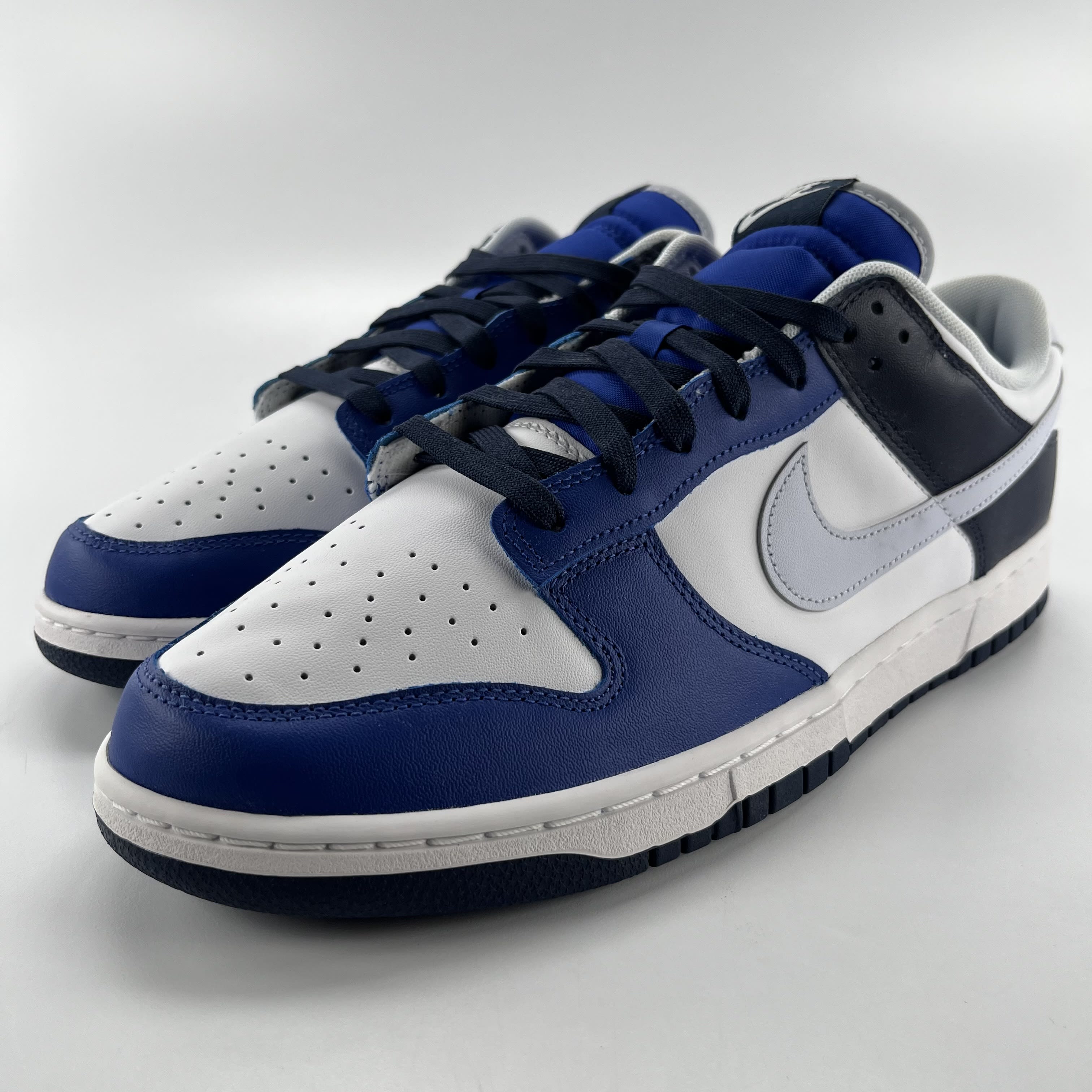 459484 Nike Dunk Low Game Royal Navy