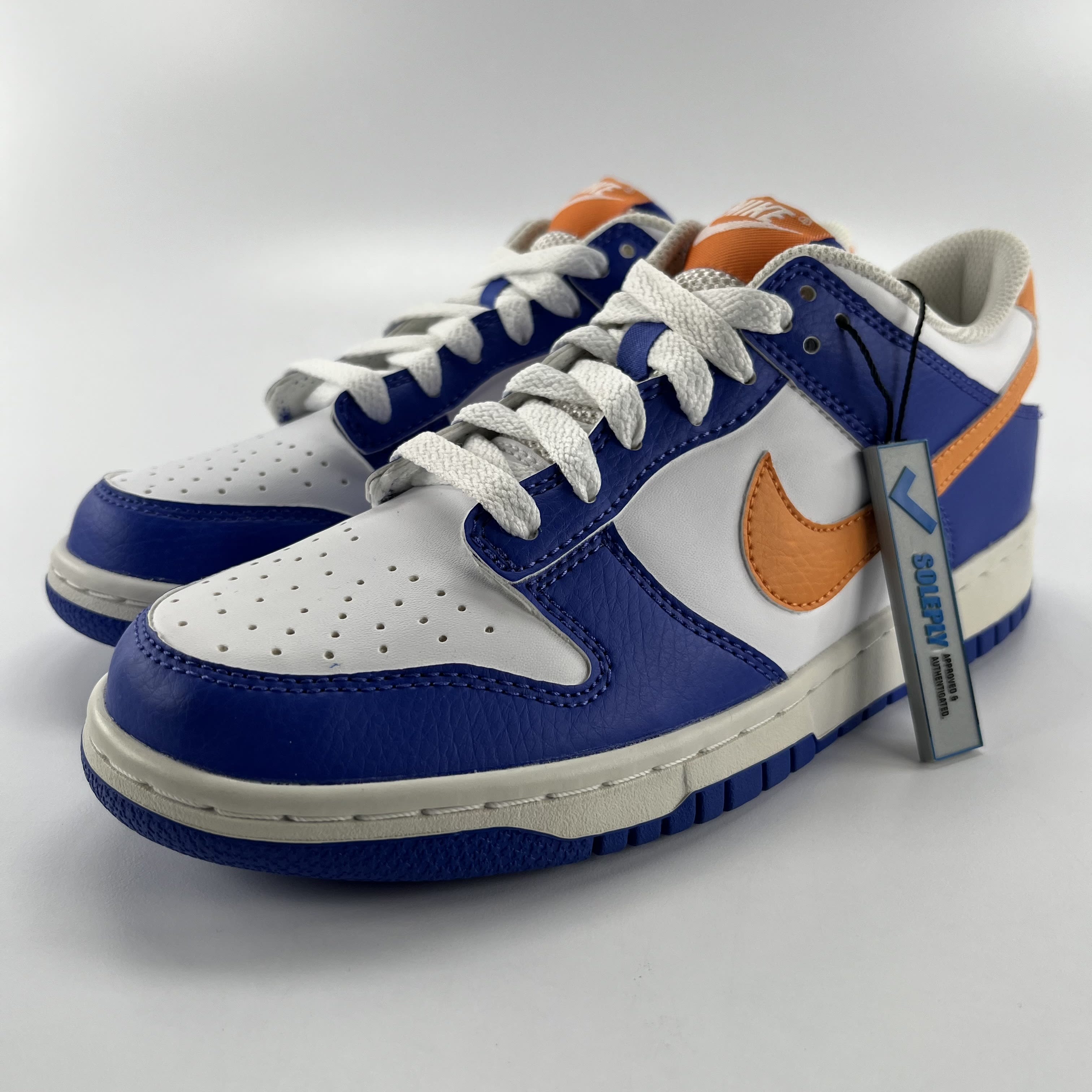 275737 Nike Dunk Low Knicks (GS)