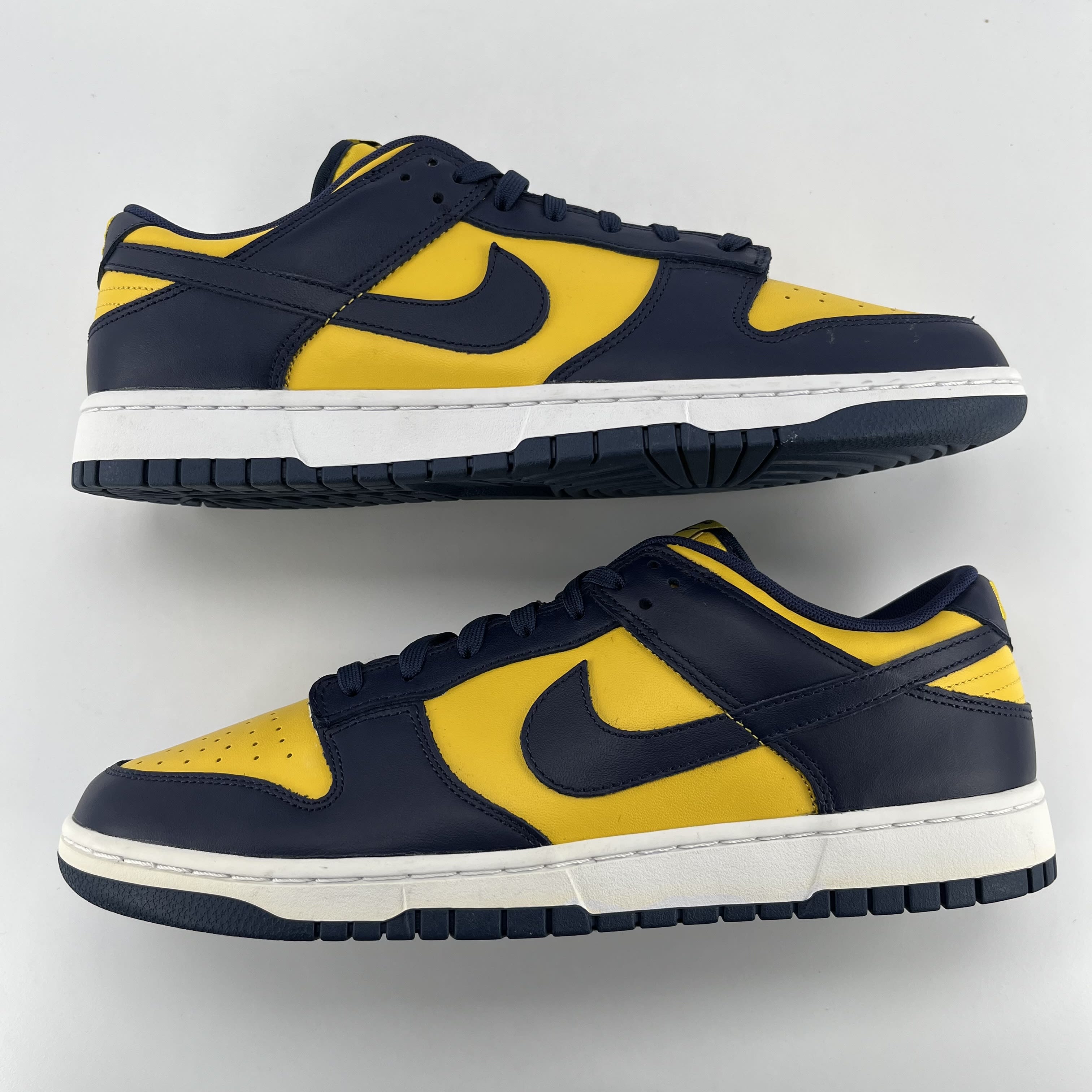 455644 Nike Dunk Low Michigan (2021)