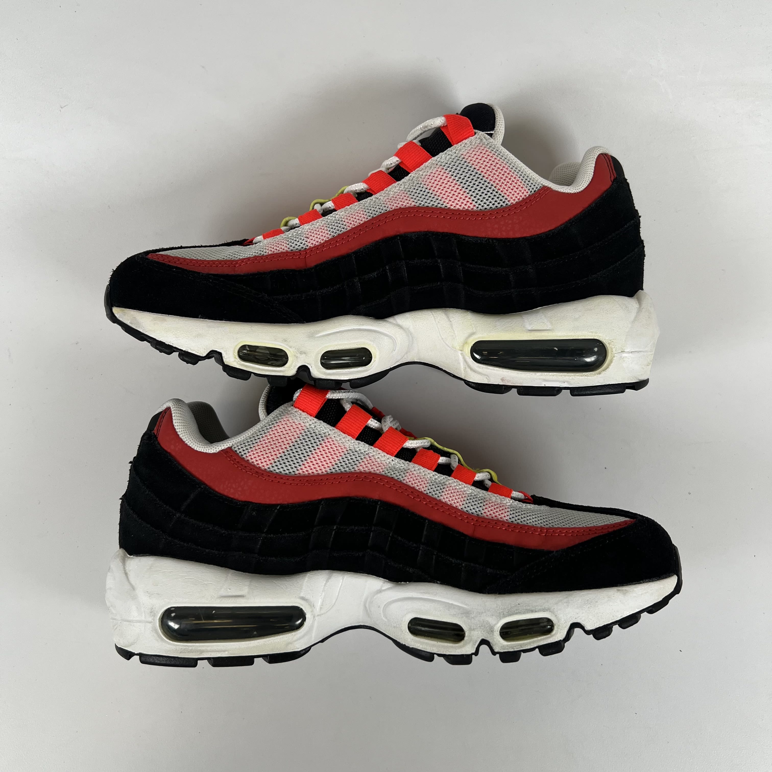 SP7433 Nike Air Max 95 Black Crimson Yellow