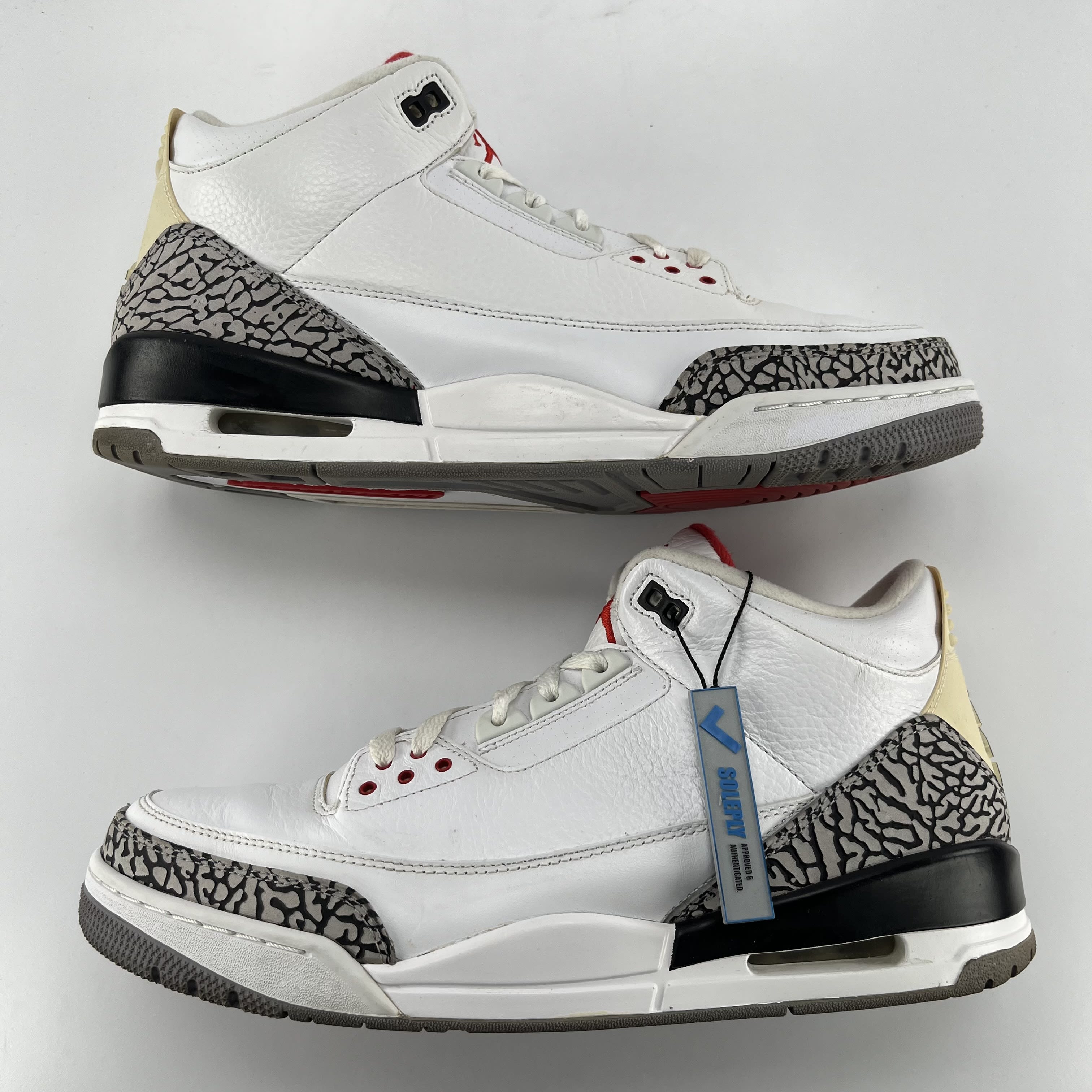 Jordan 3 Retro White Cement (2011)