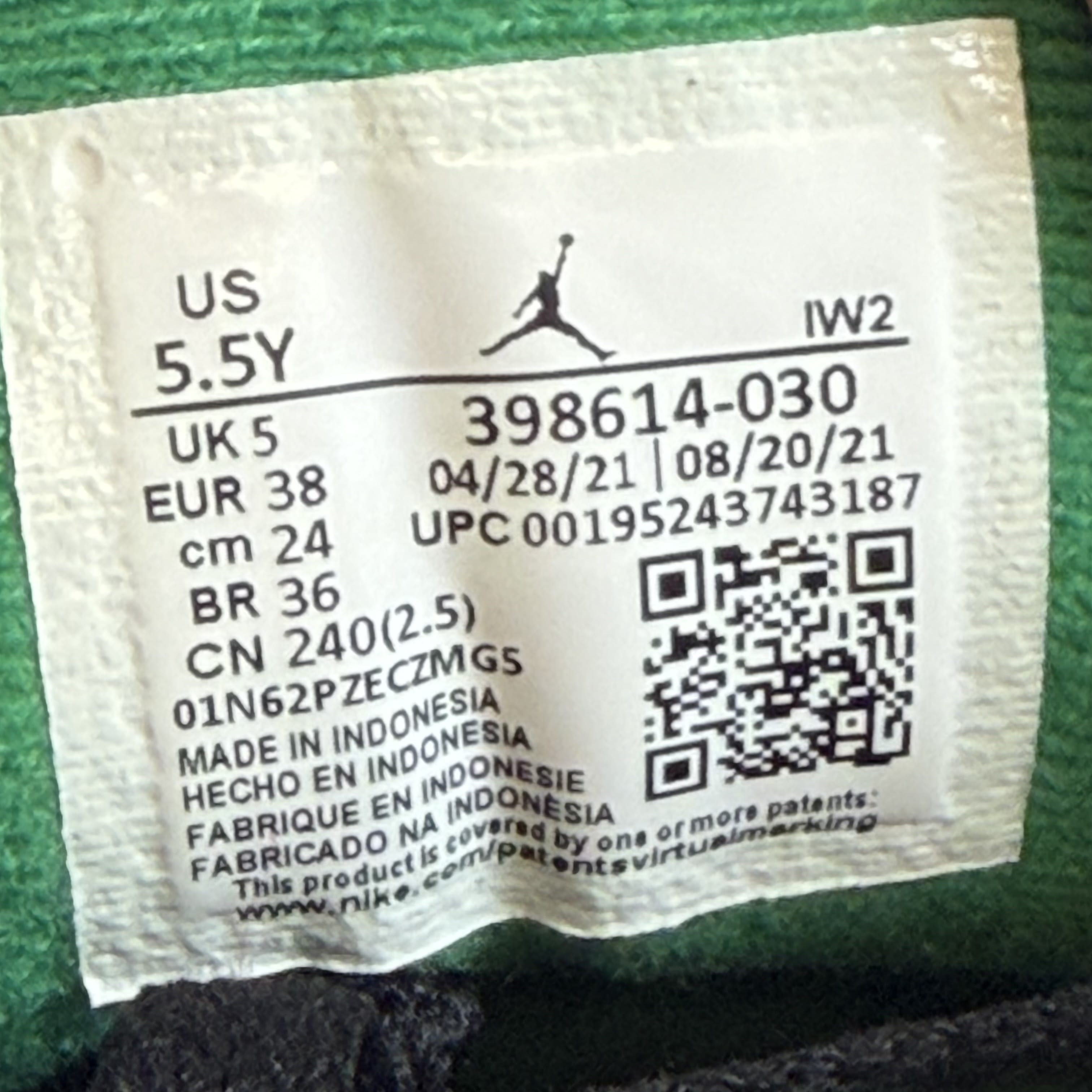SP7397 Air Jordan 3 Retro GS 'Pine Green'