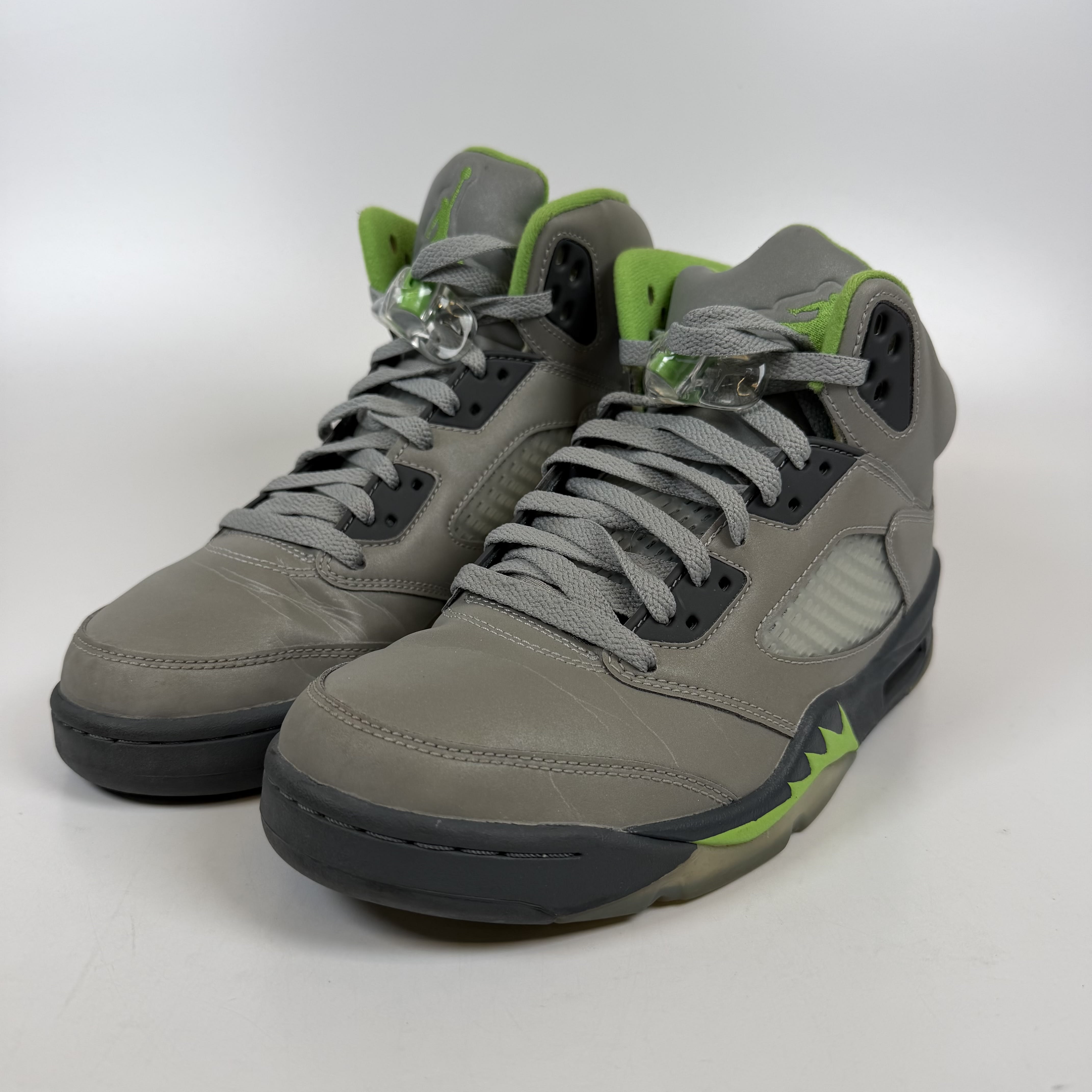 SP11263 Jordan 5 Retro Green Bean (2022)