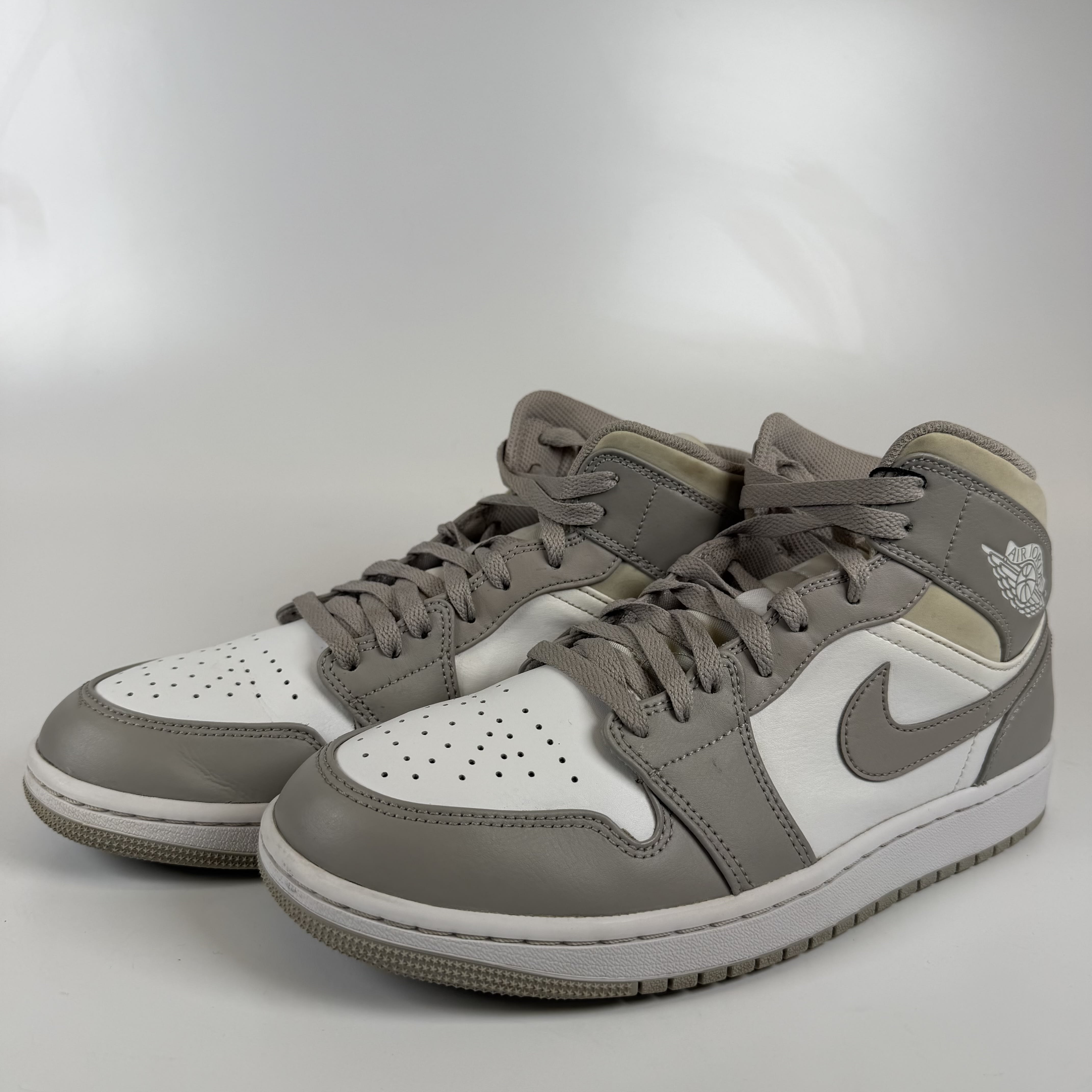 SP6243 Air Jordan 1 Mid 'College Grey'