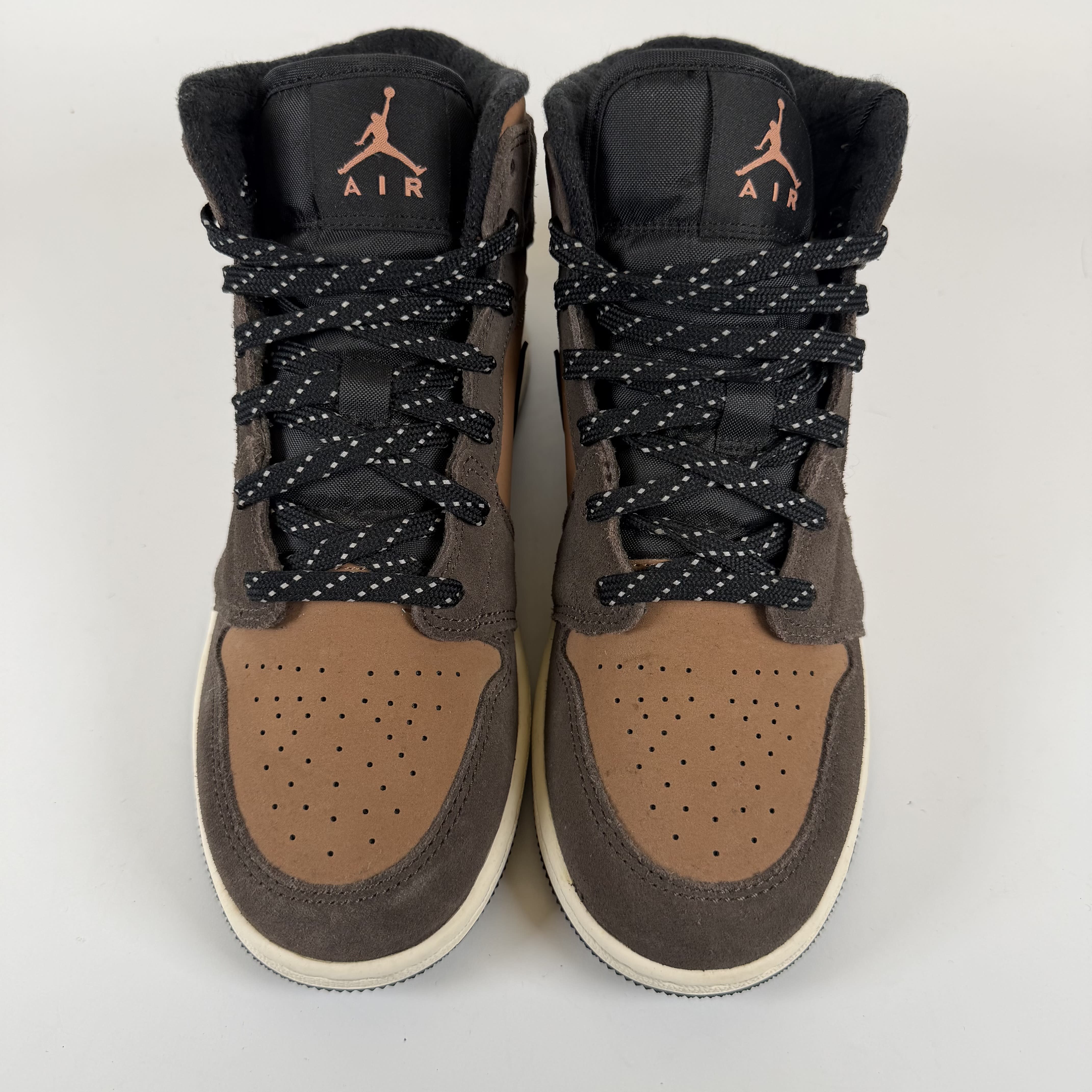 SP5653 Jordan 1 Mid SE Dark Chocolate (GS)