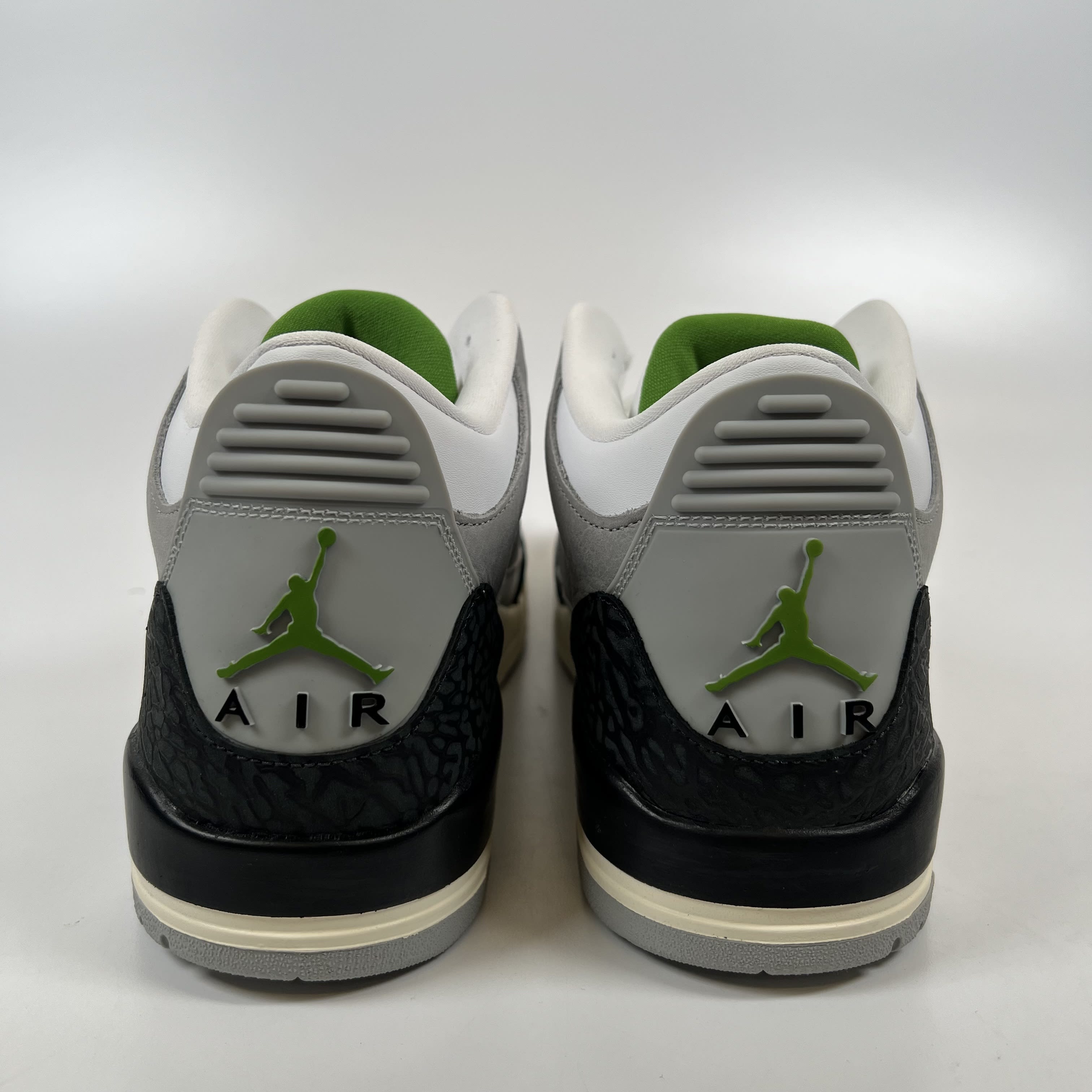 721696 Air Jordan 3 Retro 'Chlorophyll'