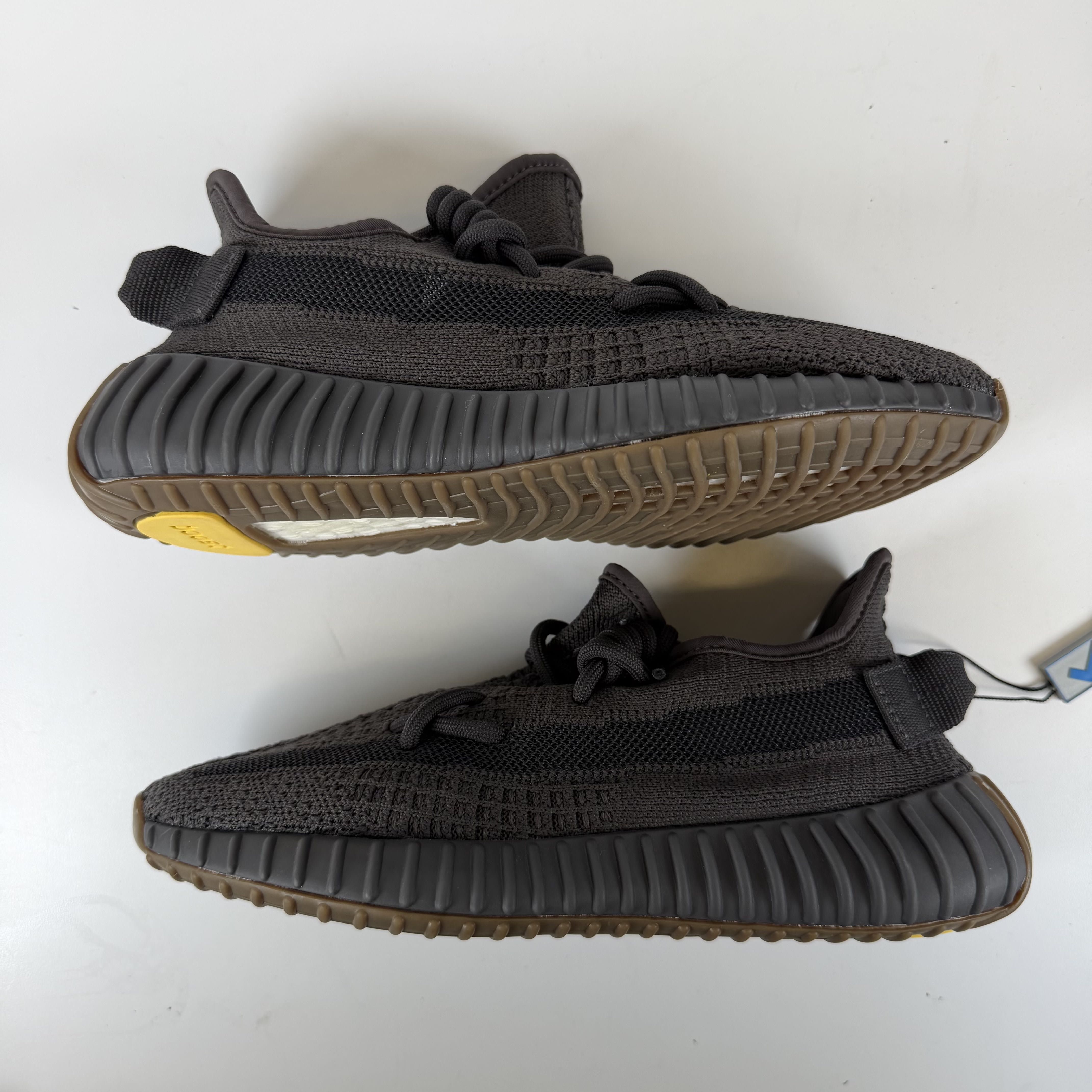 SP6087 adidas Yeezy Boost 350 V2 Cinder