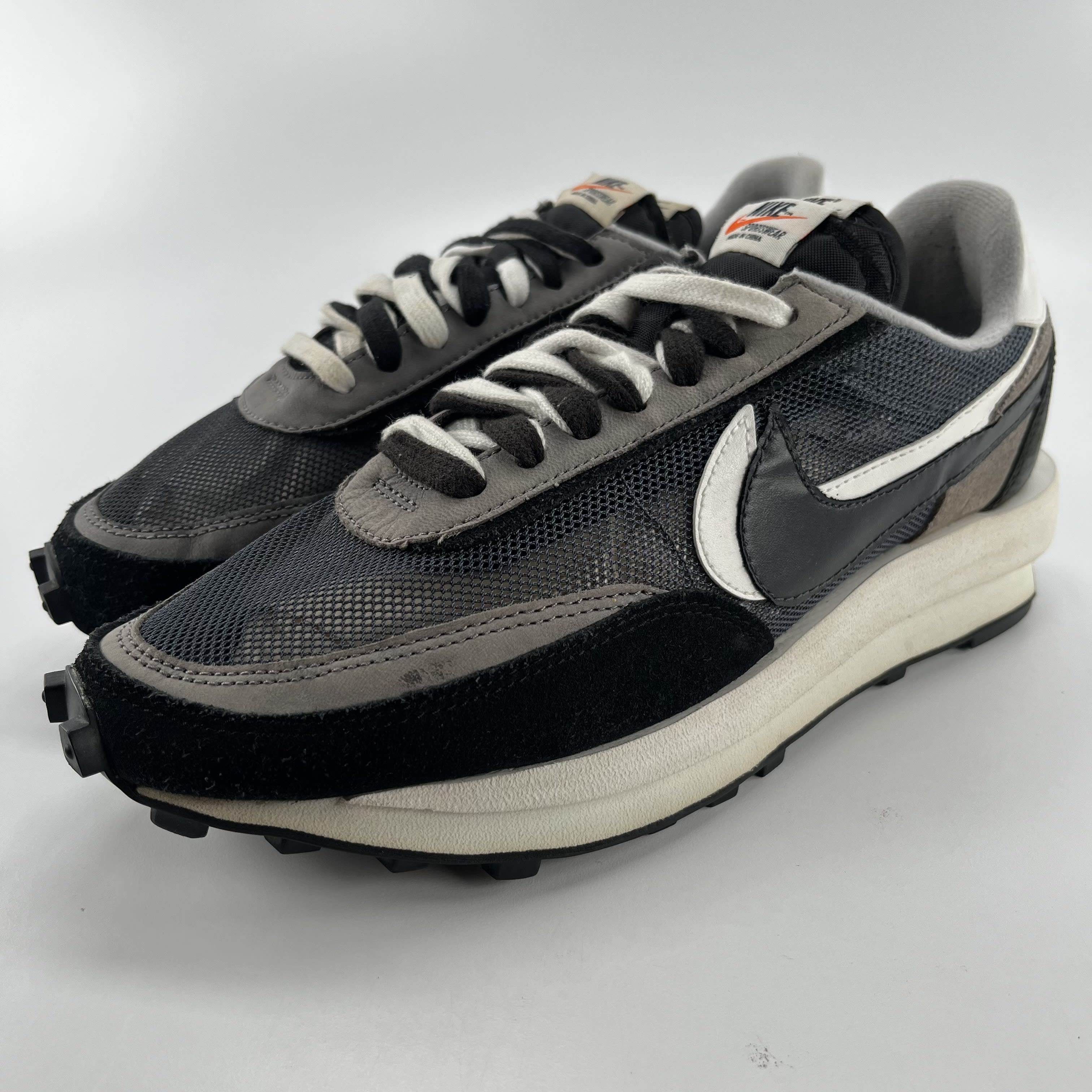 349705 Nike LD Waffle sacai Black