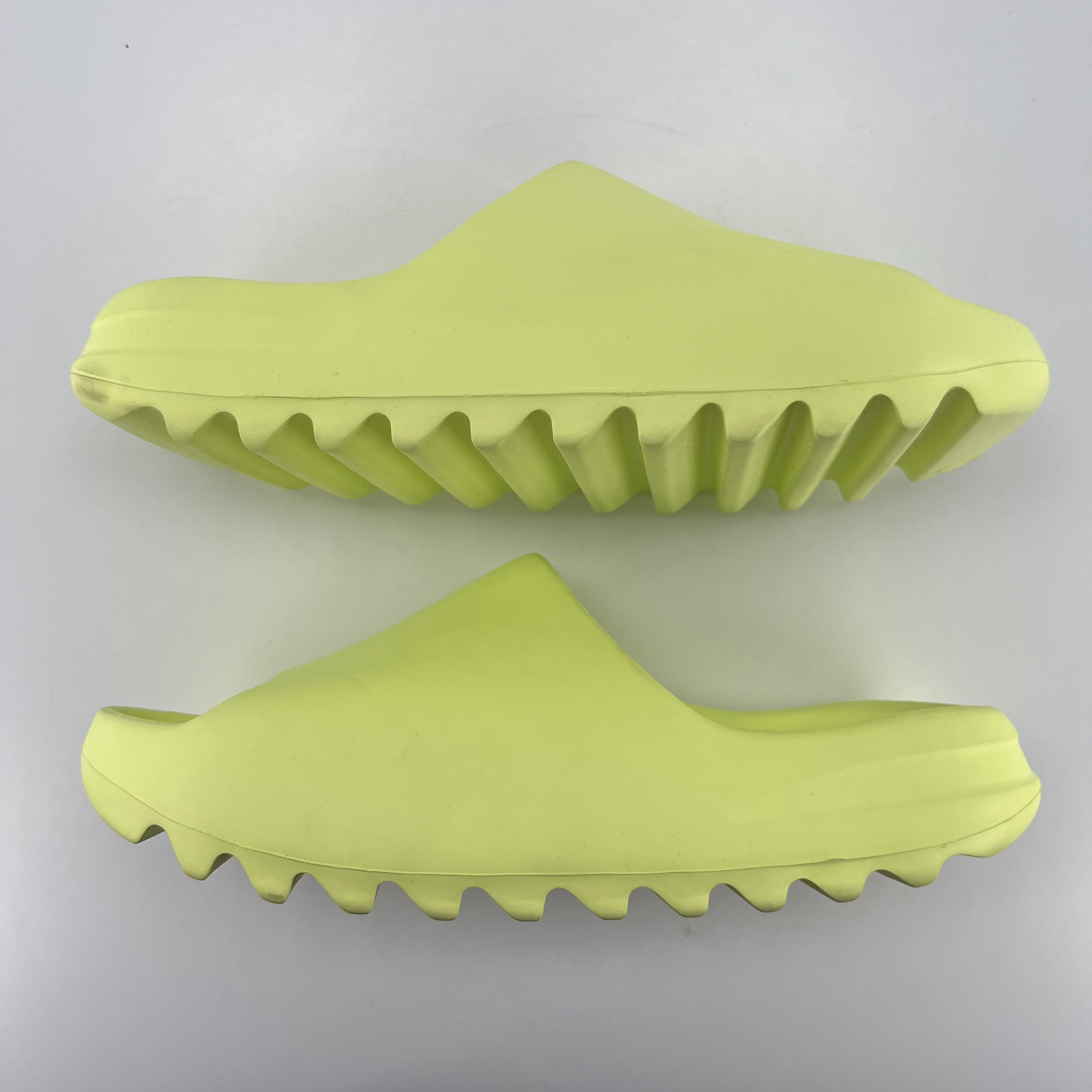 323335 adidas Yeezy Slide Glow Green