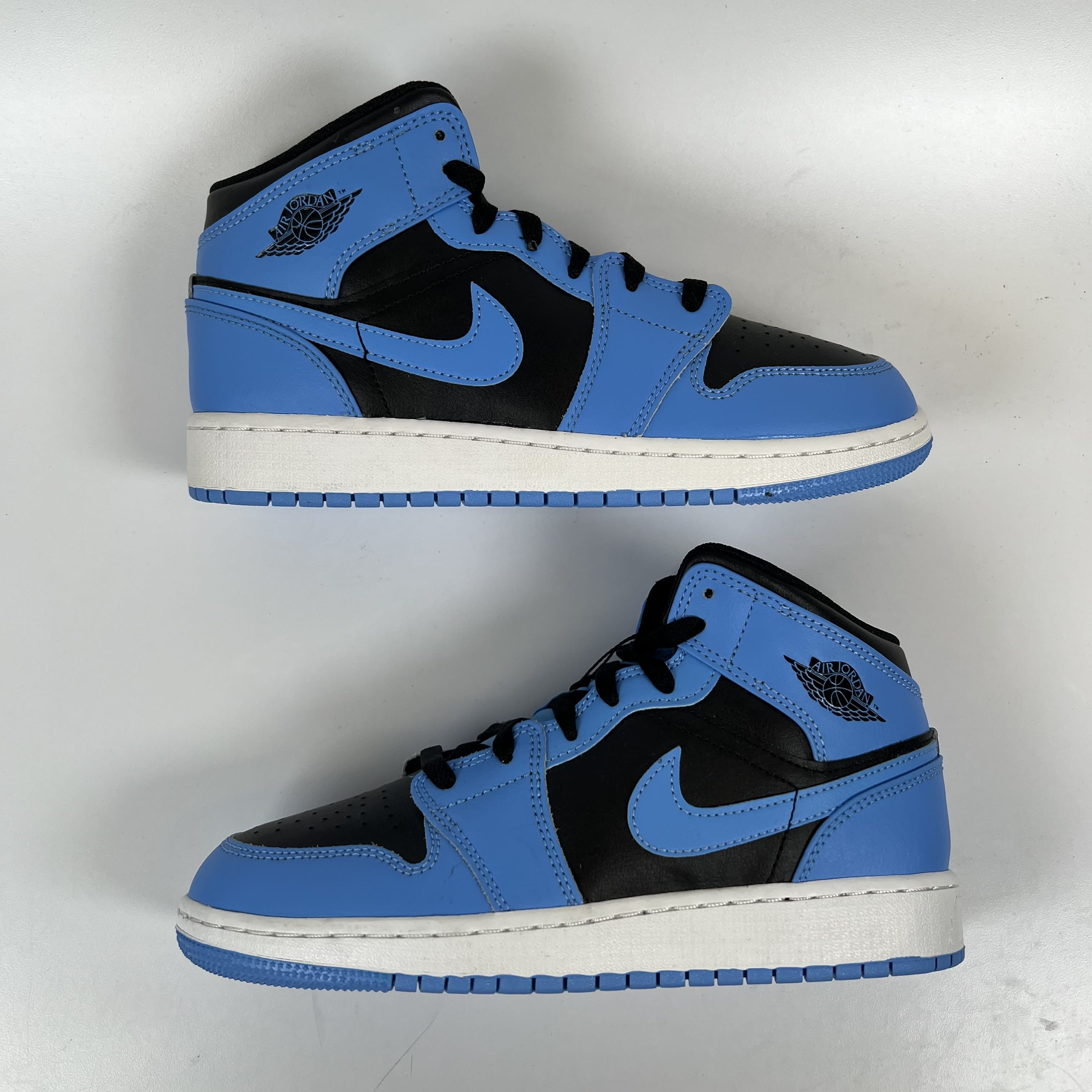 263211 Jordan 1 Mid University Blue Black (GS)