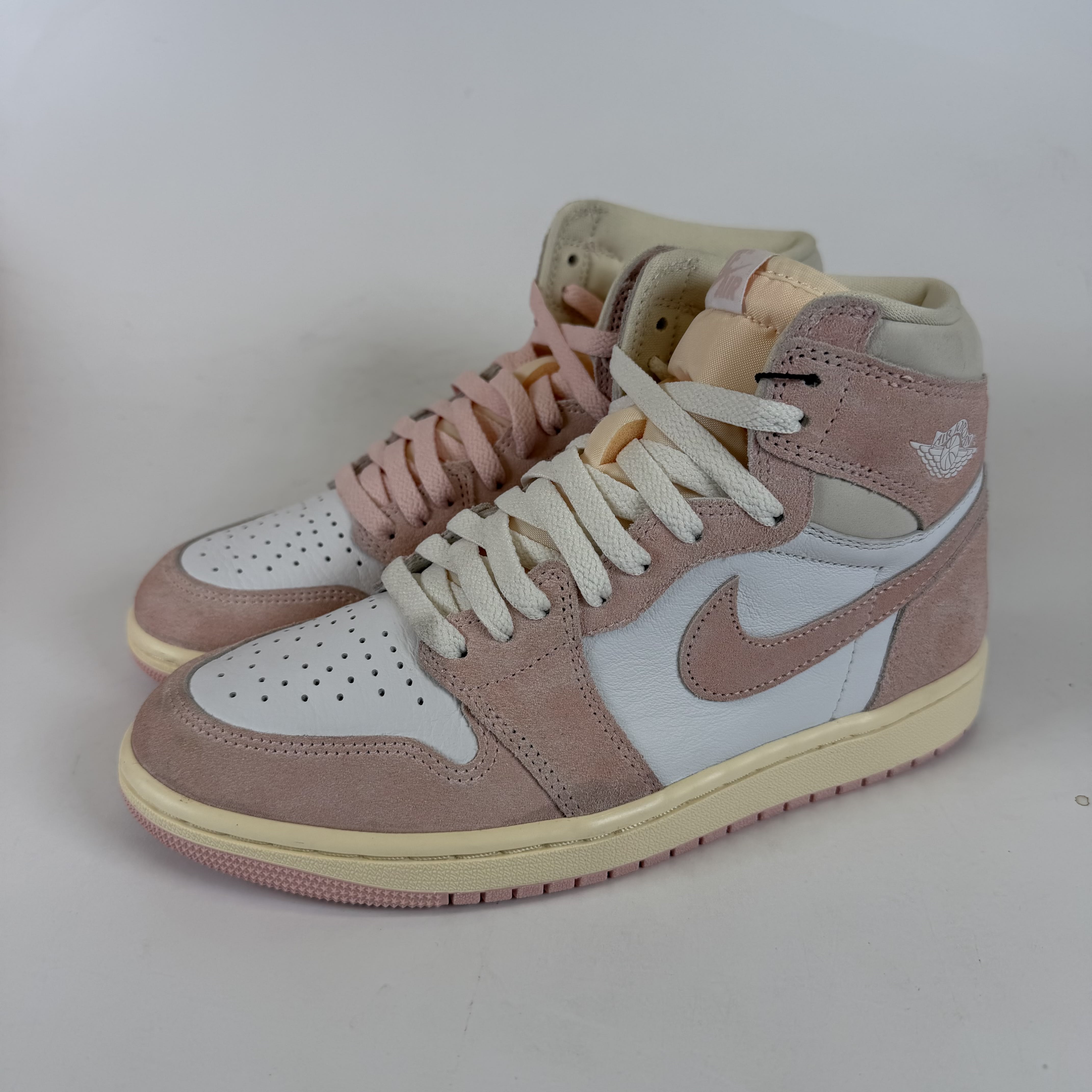 SP5657 Jordan 1 Retro High OG Washed Pink (Women's)