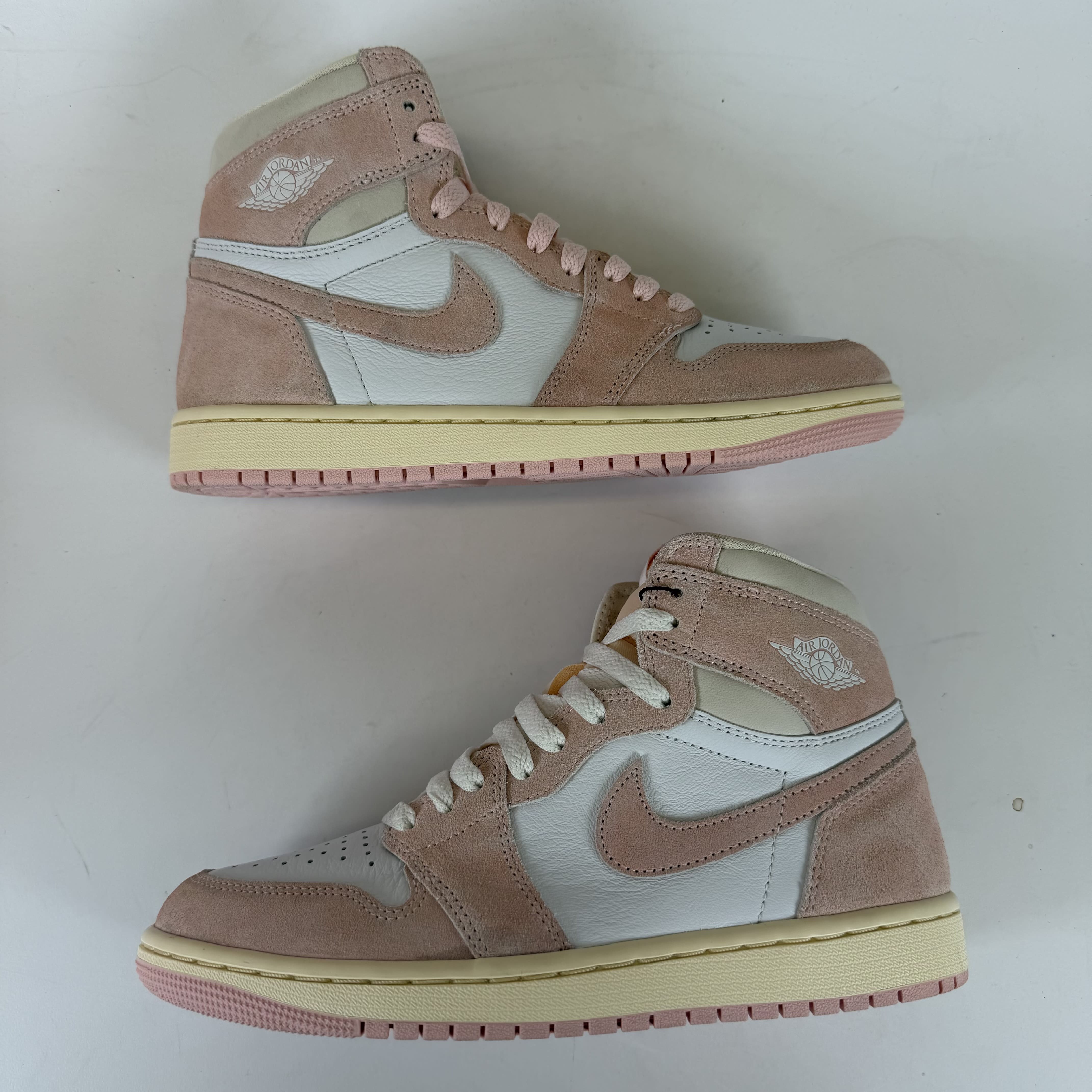 SP5657 Jordan 1 Retro High OG Washed Pink (Women's)