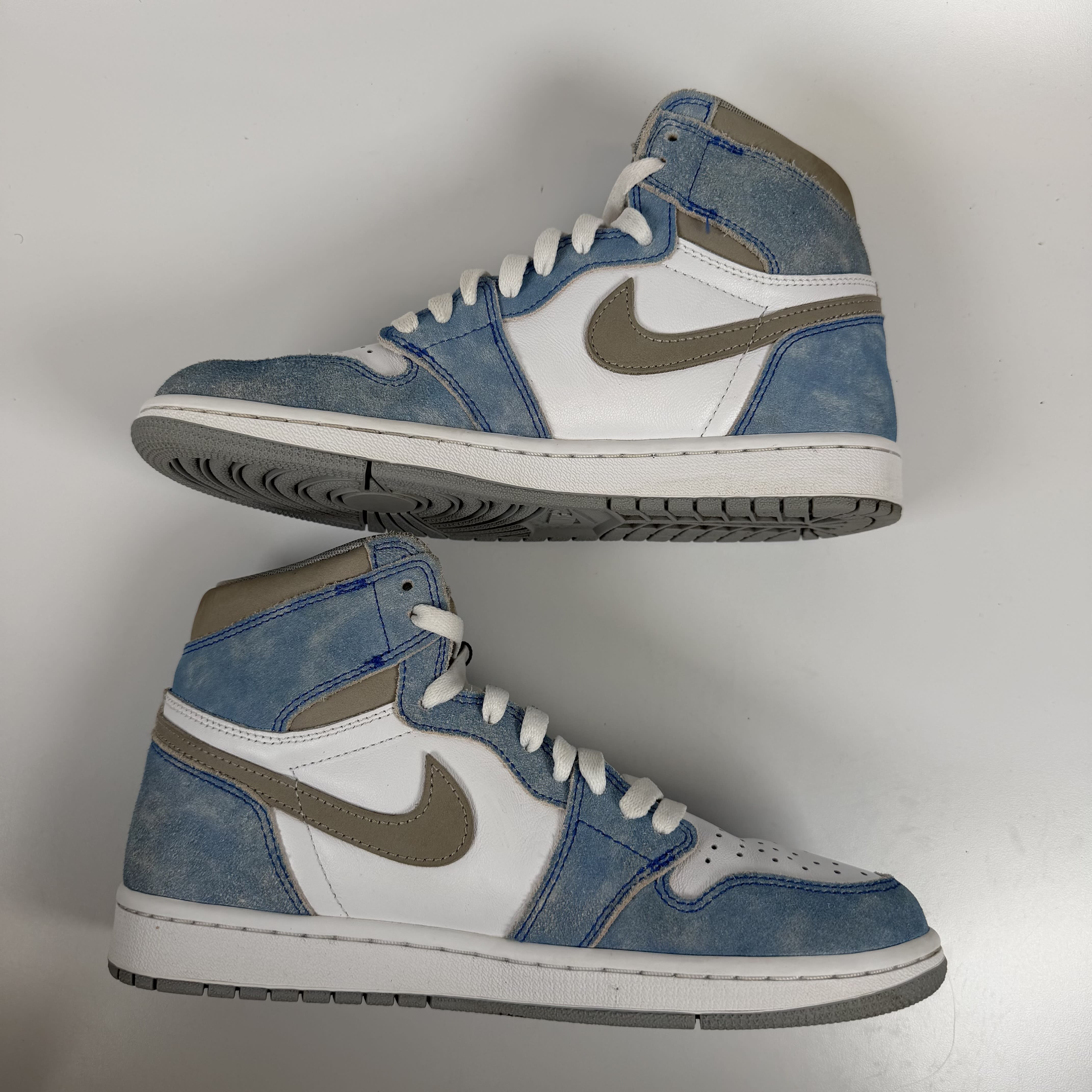 SP8114 Jordan 1 Retro High OG Hyper Royal
