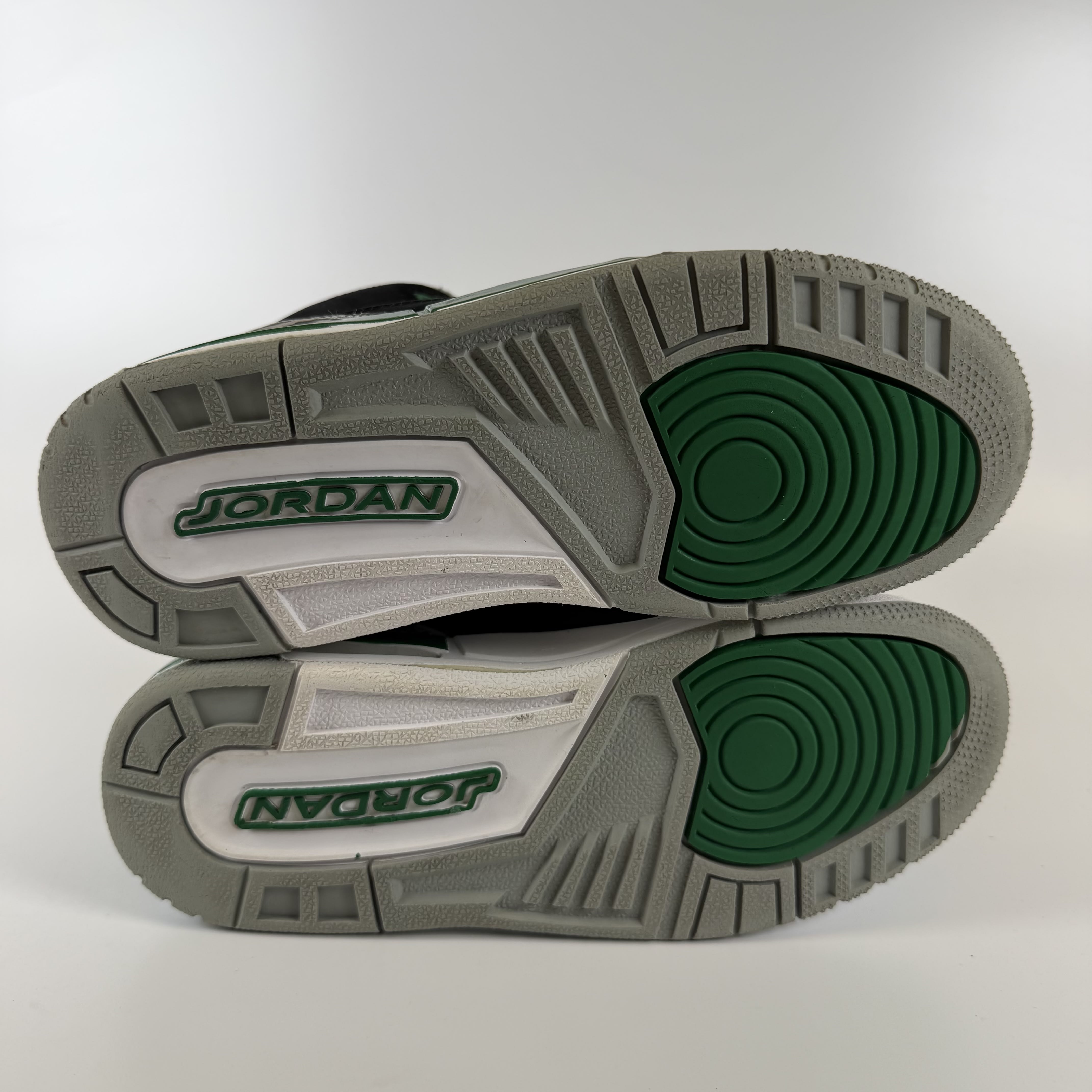 SP6333 Air Jordan 3 Retro GS 'Pine Green'