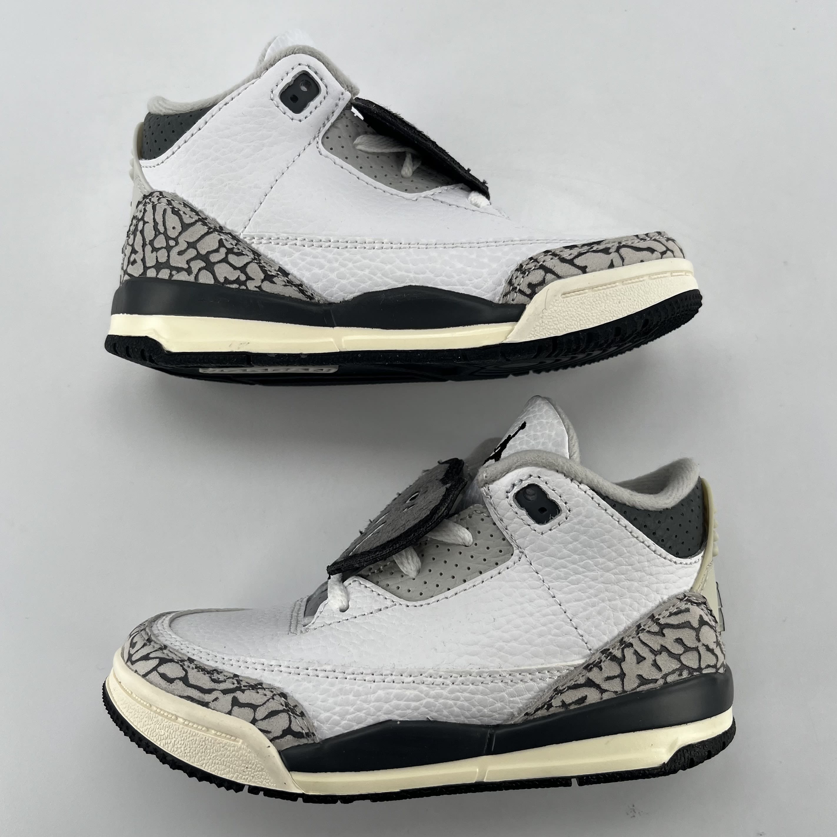 279601 Jordan 3 Retro Hide N' Sneak (TD)