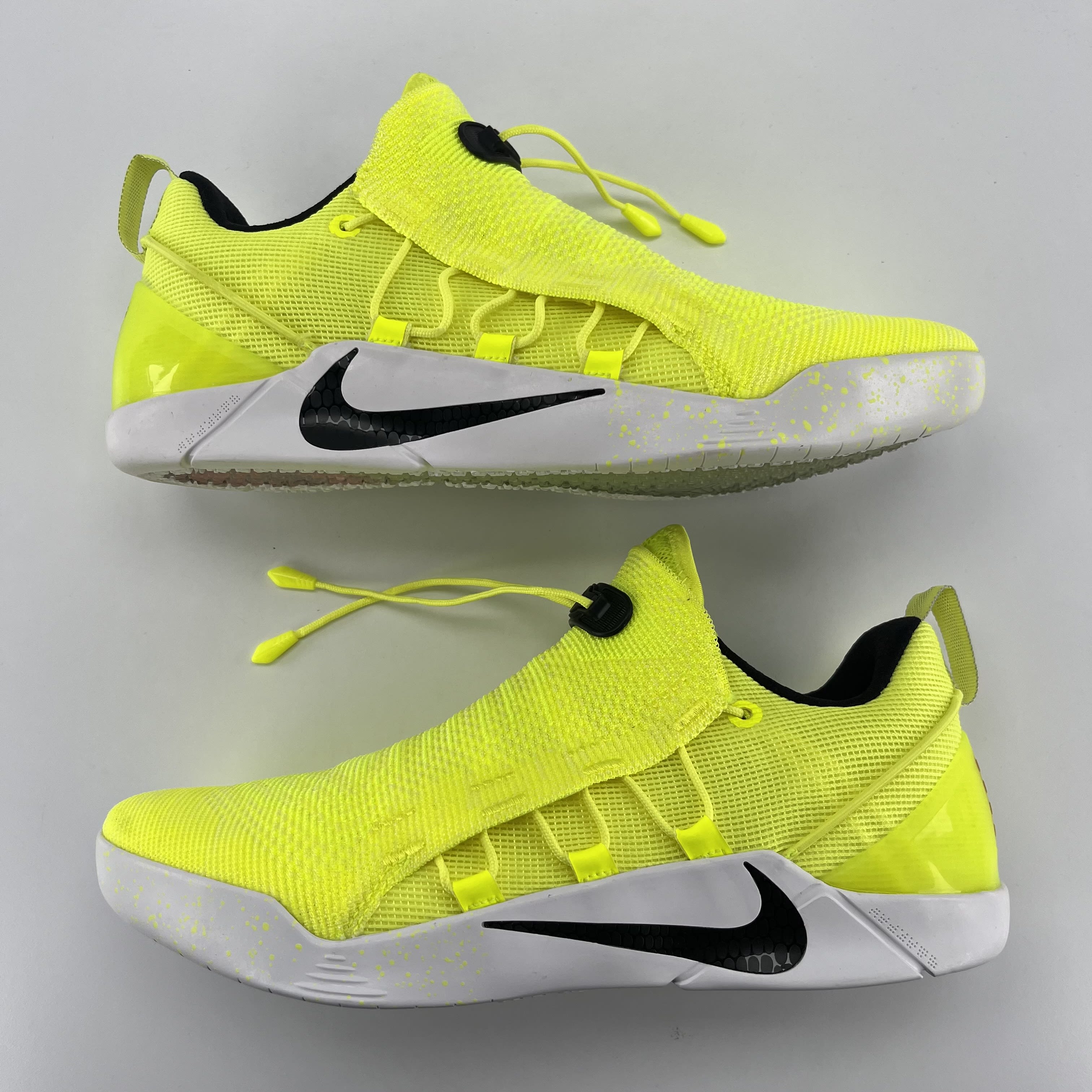 786880 Nike Kobe A.D. NXT Volt
