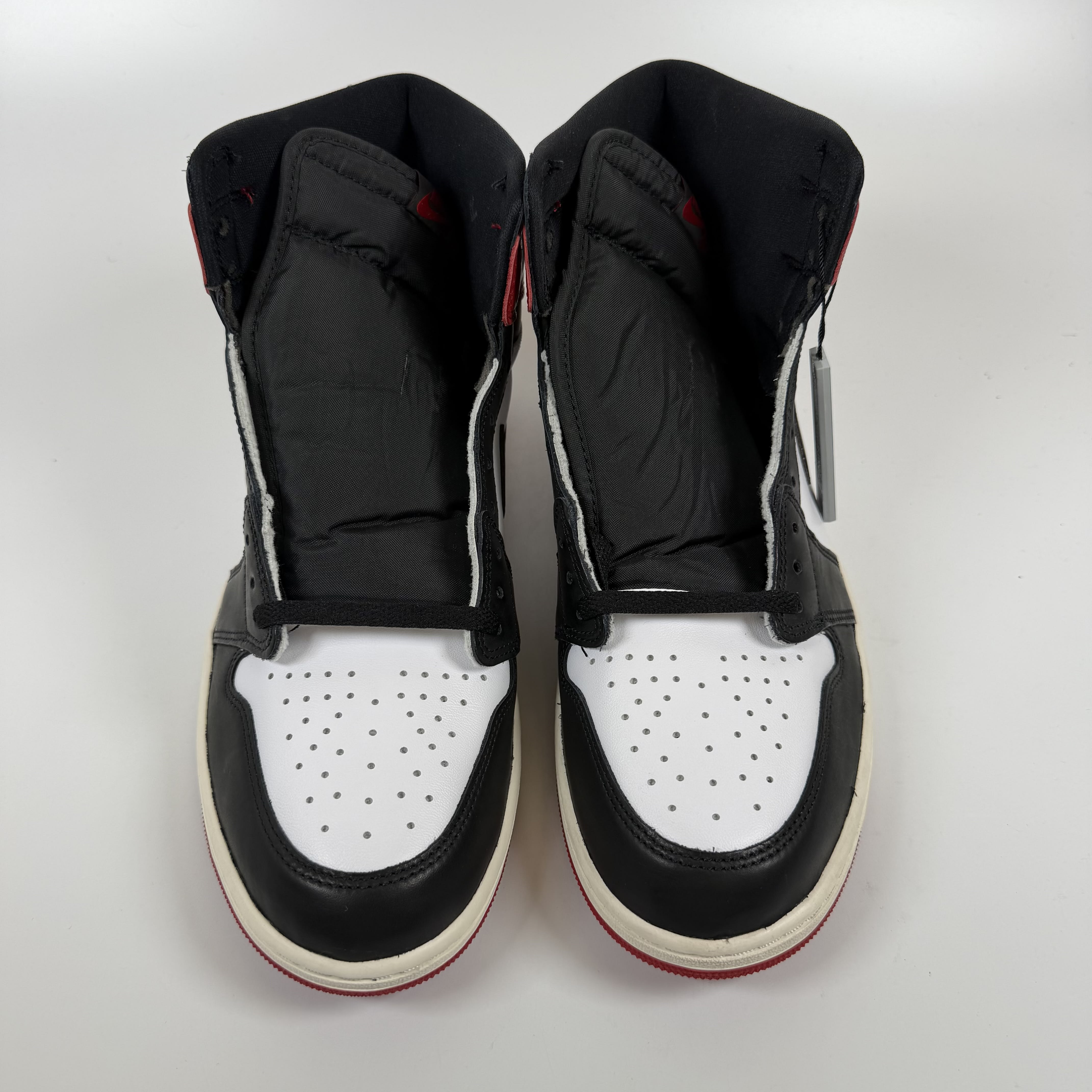 SP2903 Jordan 1 Retro High OG Black Toe Reimagined
