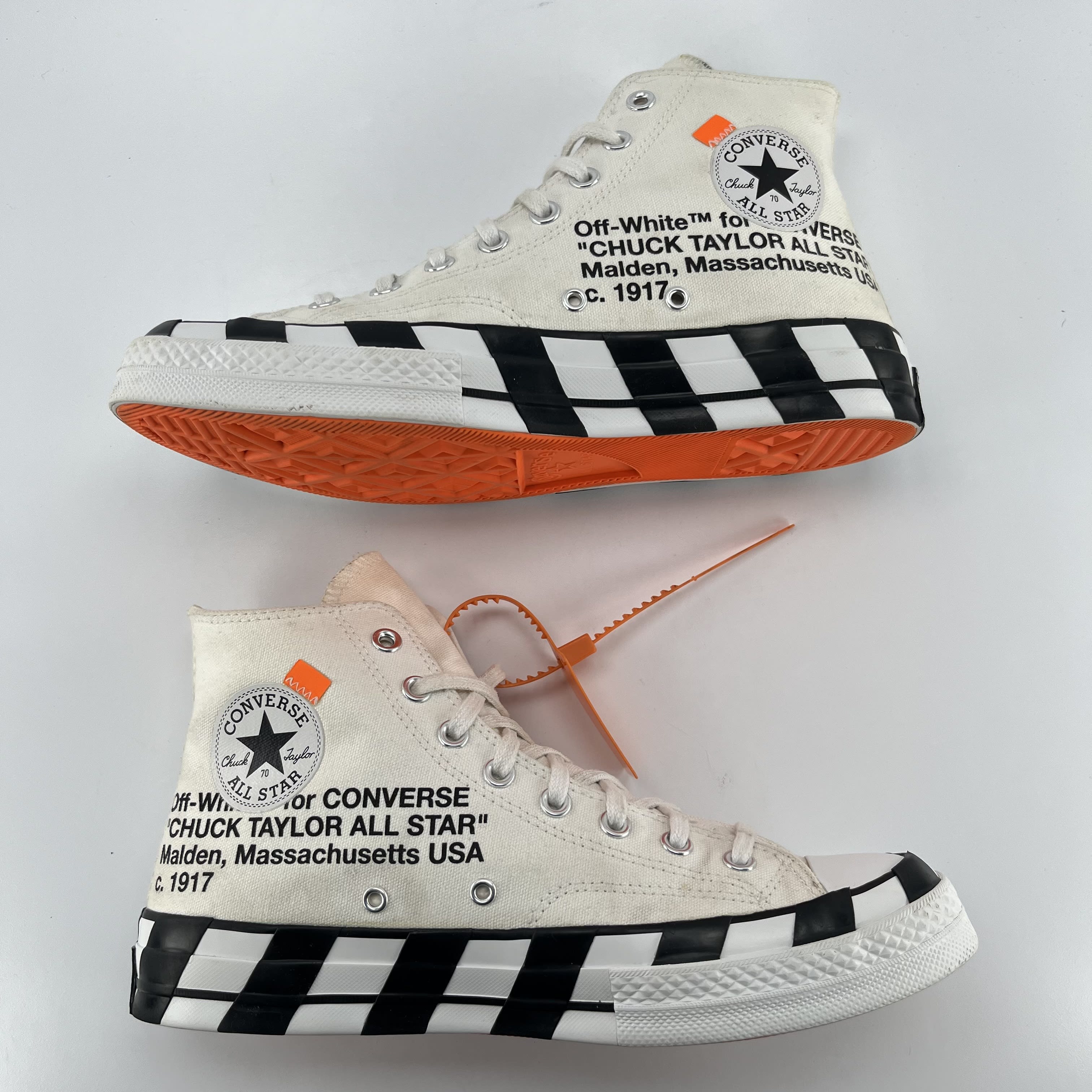 382899 Off-White x Chuck 70 White