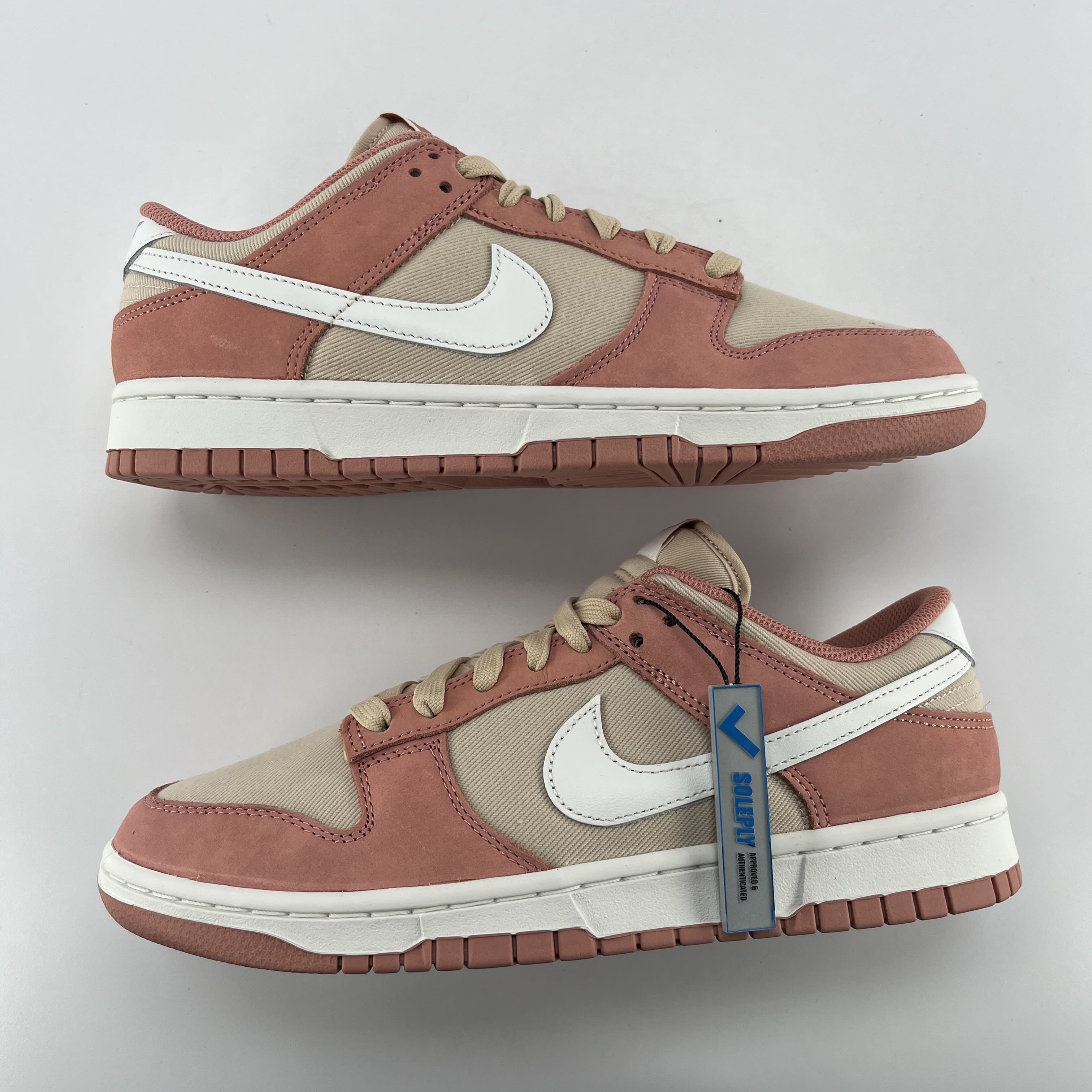 588728 Nike Dunk Low PRM Red Stardust