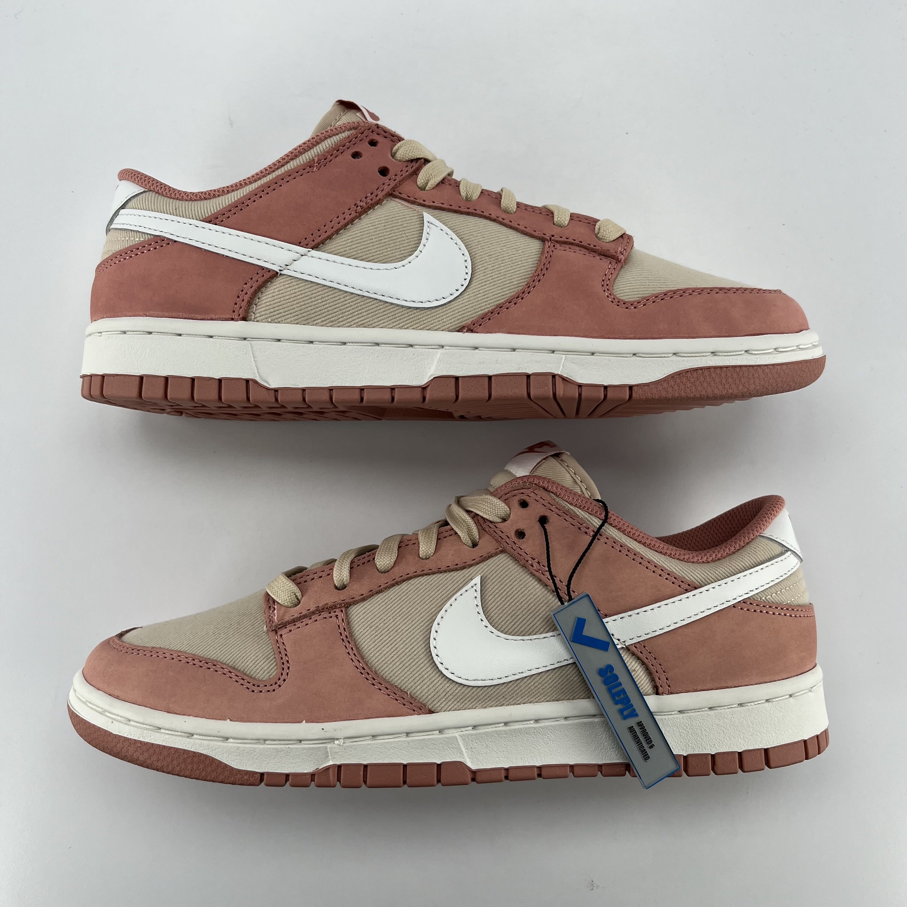 340488 Nike Dunk Low PRM Red Stardust