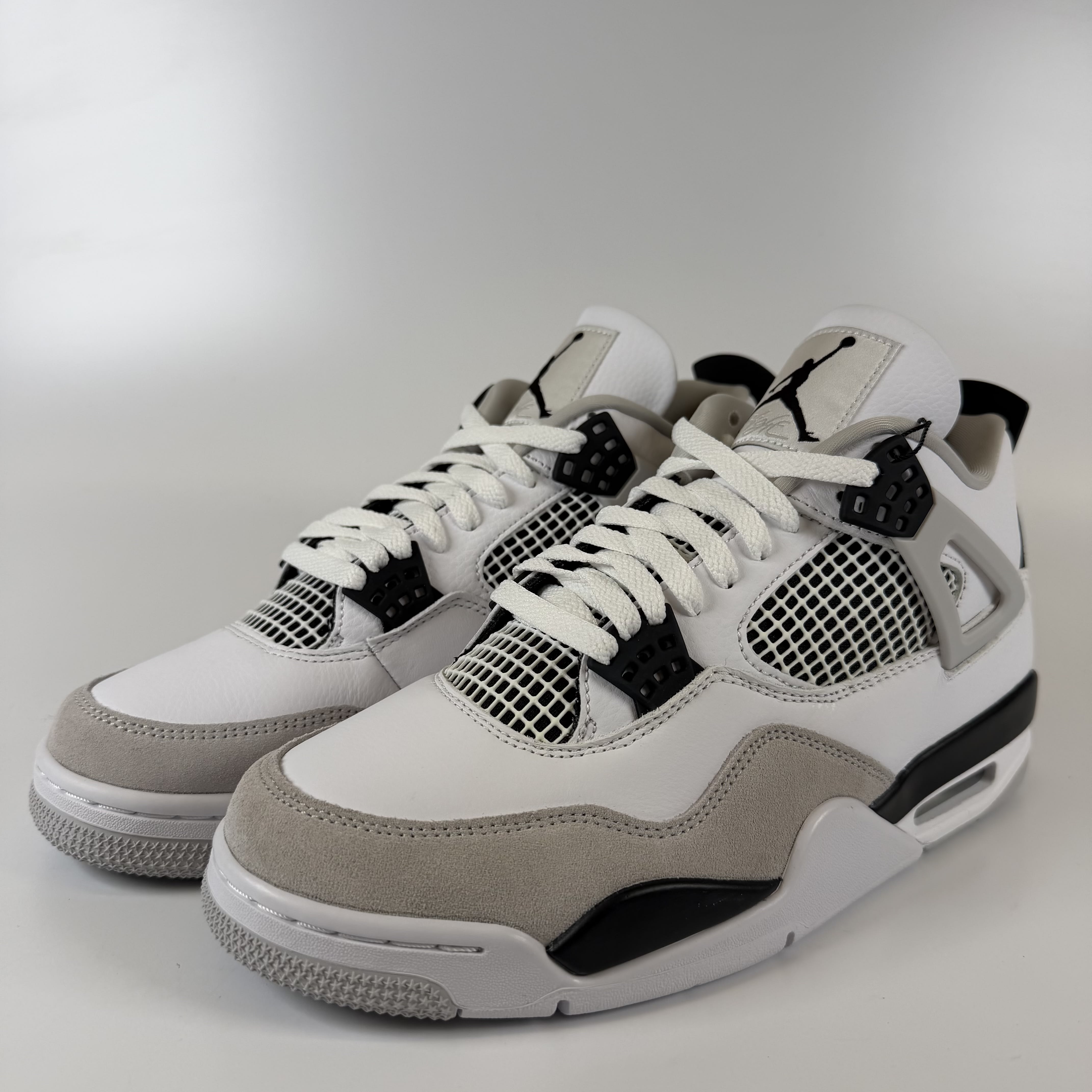 SP6520 Jordan 4 Retro Military Black