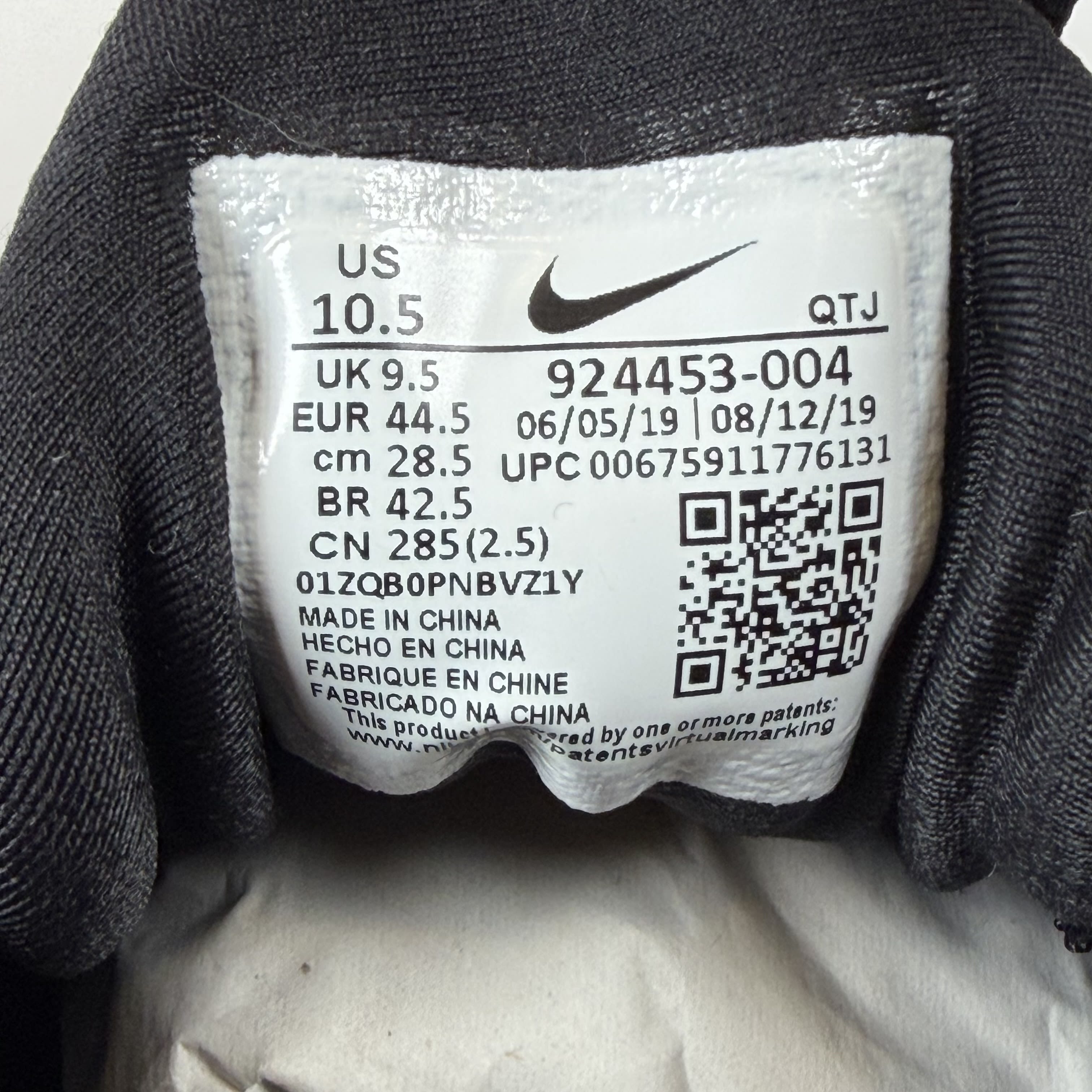 SP13594 Nike Air VaporMax Plus Triple Black
