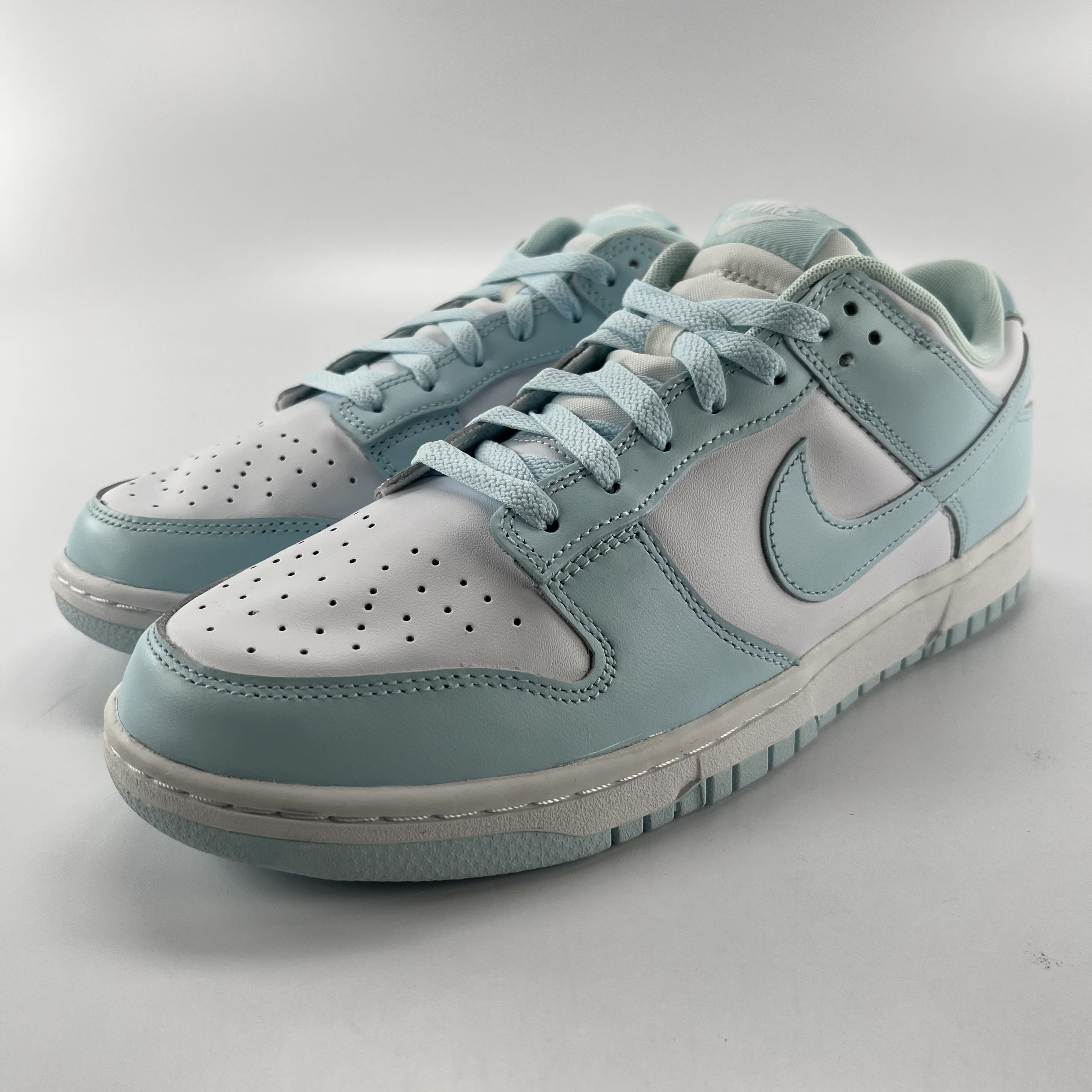 264893 Nike Dunk Low Glacier Blue